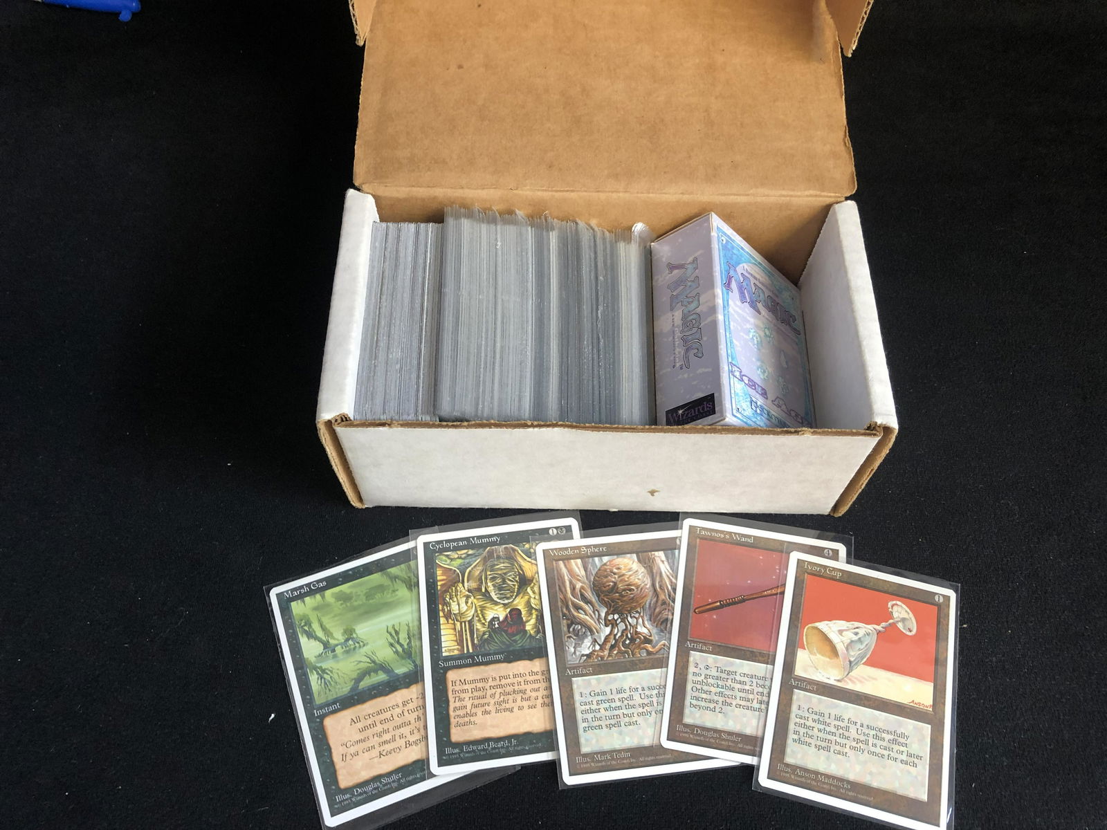 MAGIC THE GATHERING CARD LOT (1 of 1)