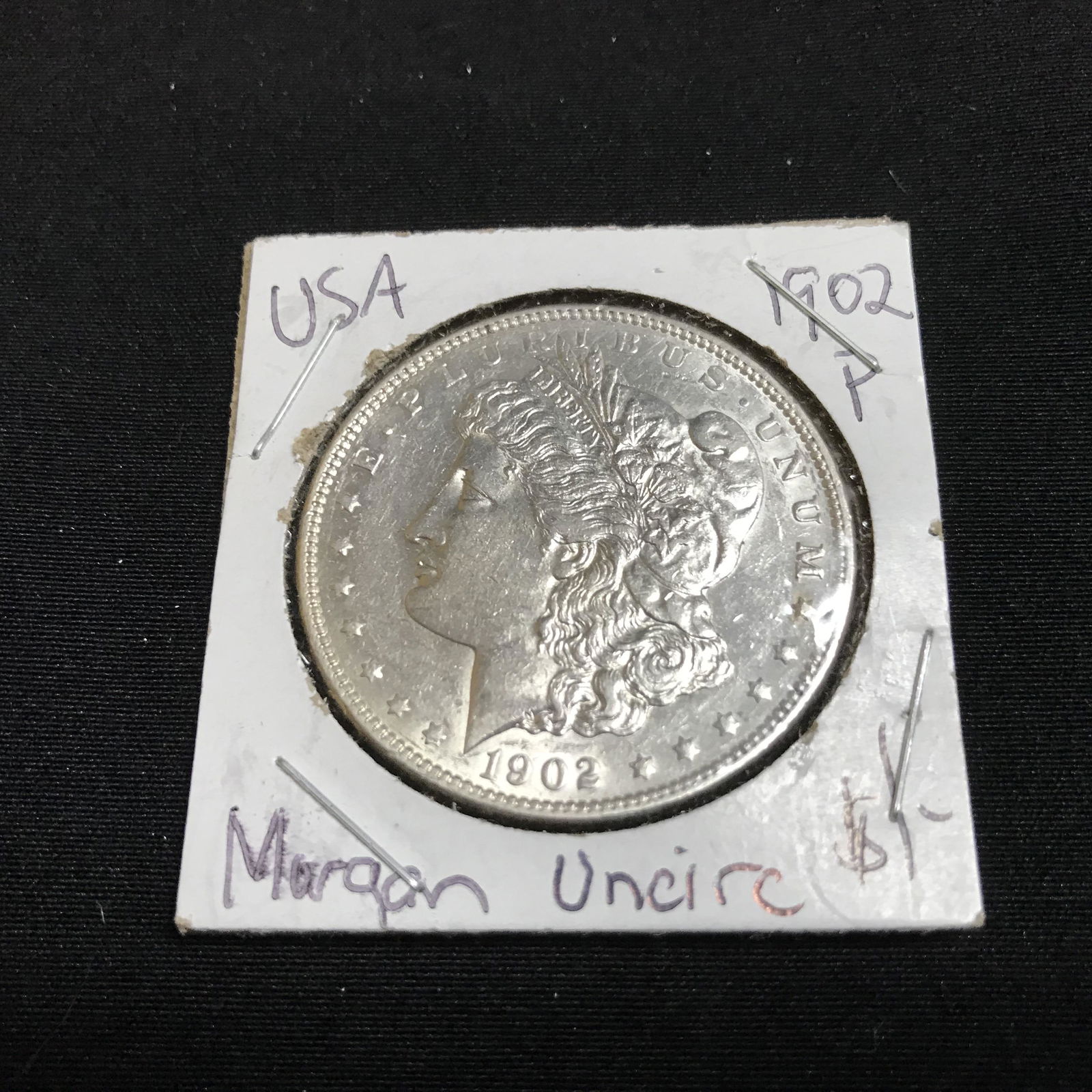 1902 USA MORGAN SILVER DOLLAR (PHILADELPHIA MINTED) (1 of 2)