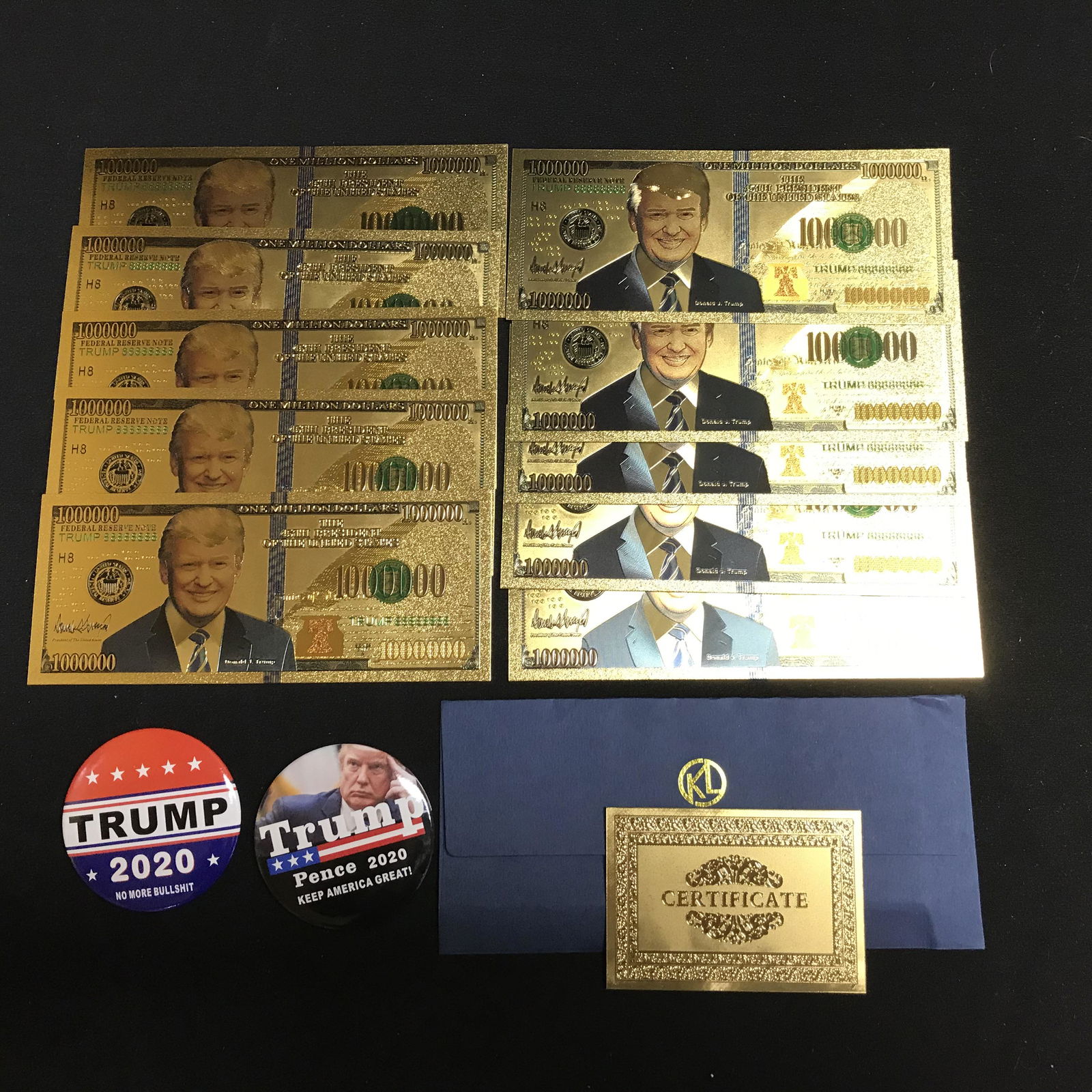 DONALD TRUMP GOLD FOILED NOVELTY BANK NOTES & PINS LOT (1 of 1)