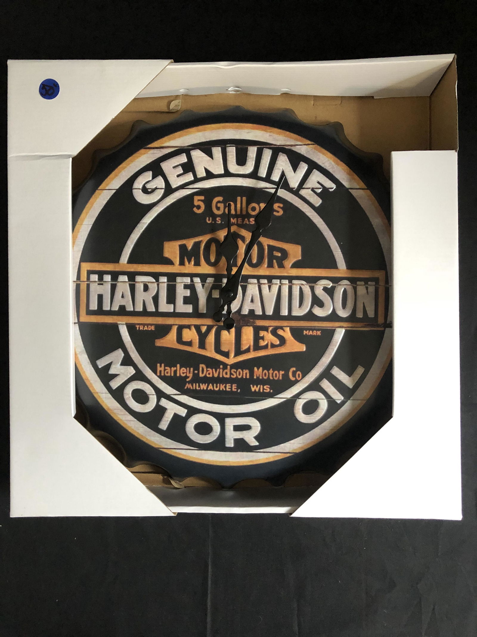 Harley Davidson Bottle Cap Wall Clock (1 of 1)