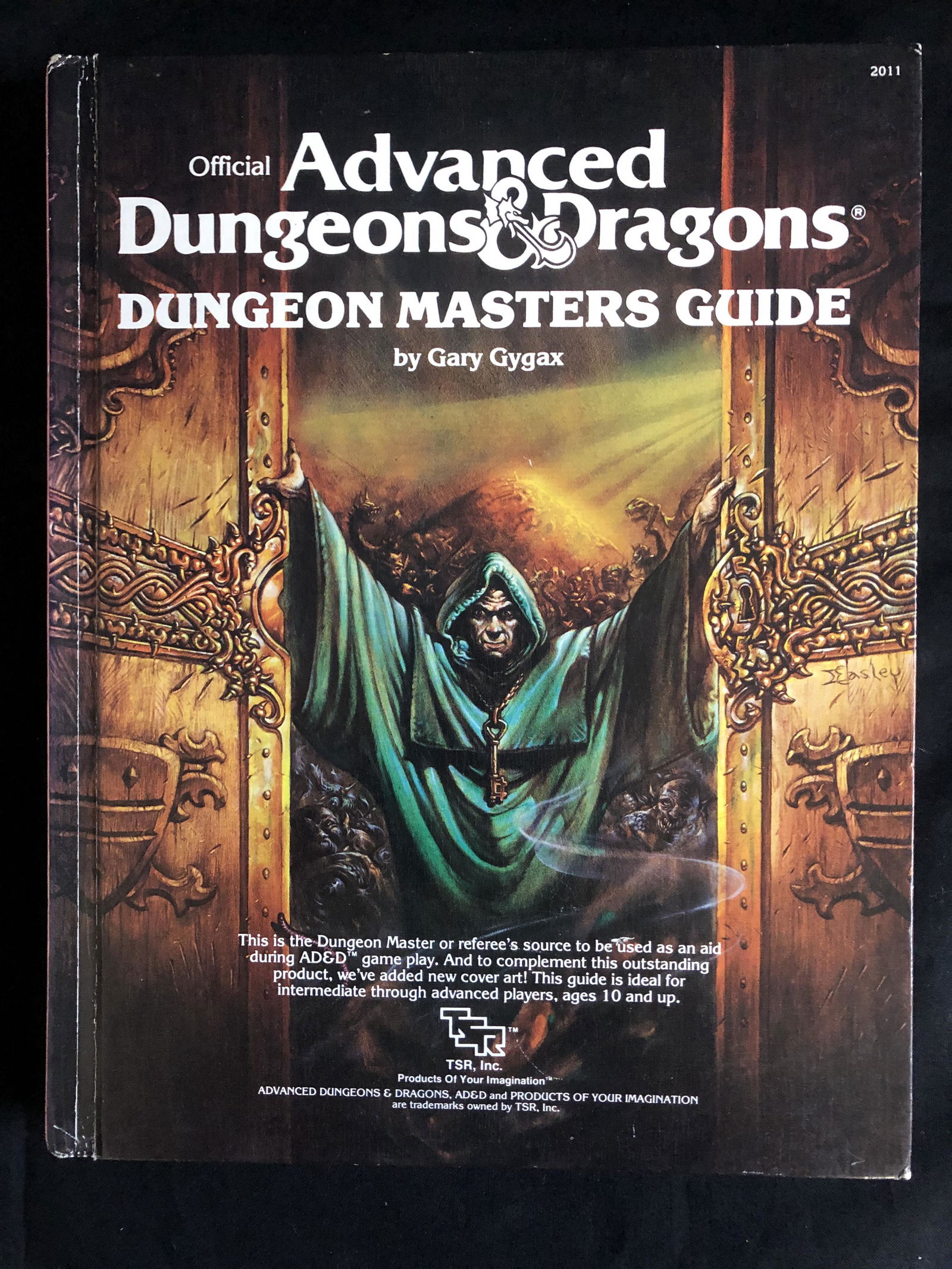 OFFICIAL Advanced DUNGEONS & DRAGONS MASTERS GUIDE (1 of 2)