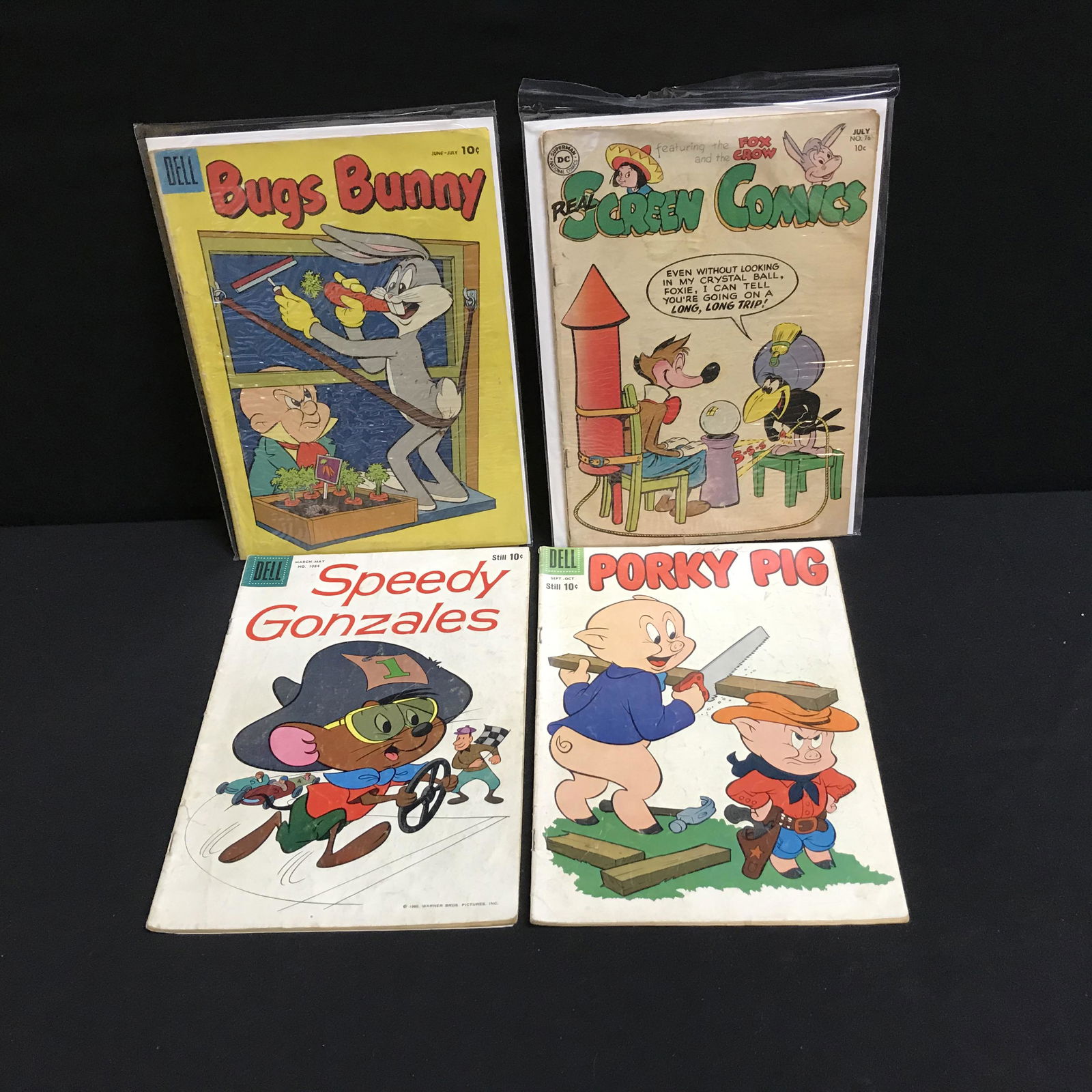 VINTAGE DELL COMICS BOOK LOT (PORKY PIG, BUGS BUNNY...) (1 of 1)