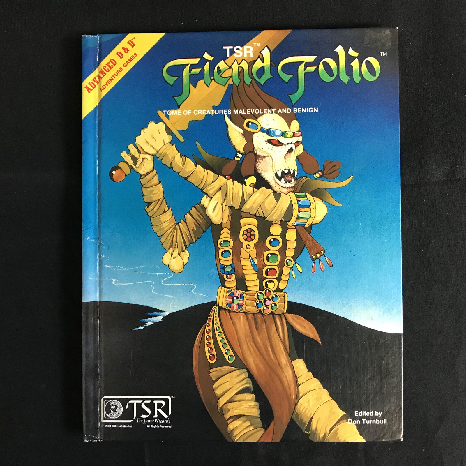 VINTAGE DUNGEONS AND DRAGONS PLAYERS BOOK (1 of 1)