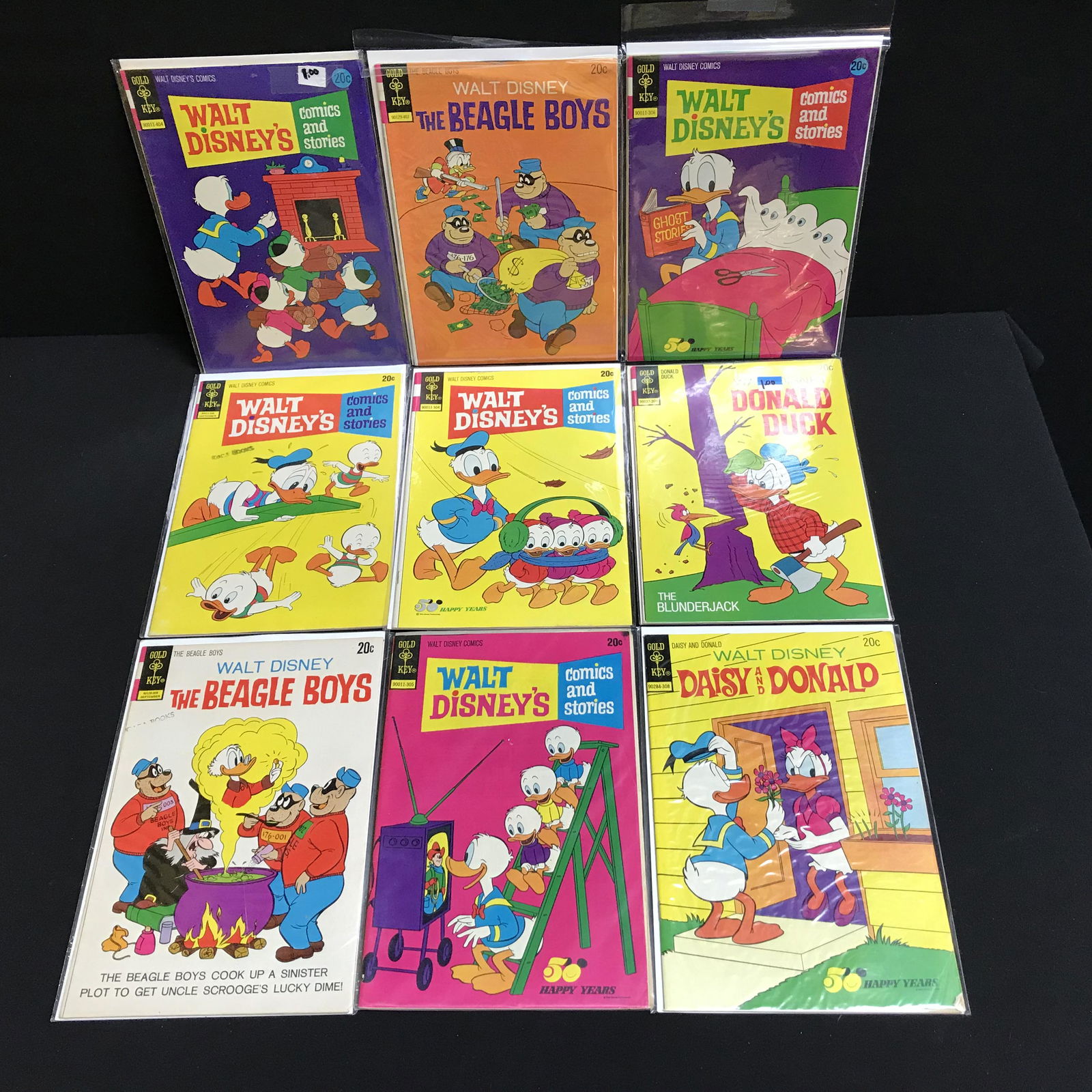 VINTAGE GOLD KEY COMIC BOOK LOT (WALT DISNEY'S...) (1 of 1)