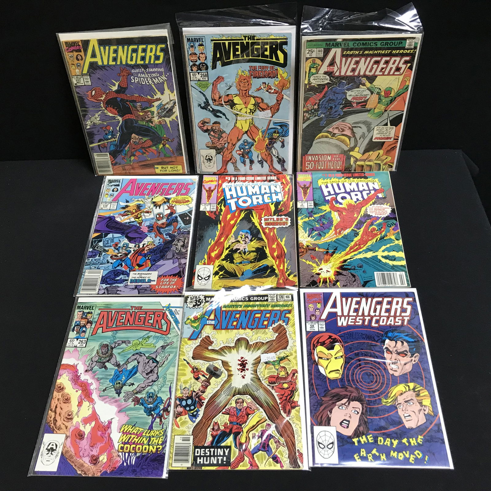 MIXED AVENGERS COMIC BOOK LOT (MARVEL COMICS) (1 of 1)