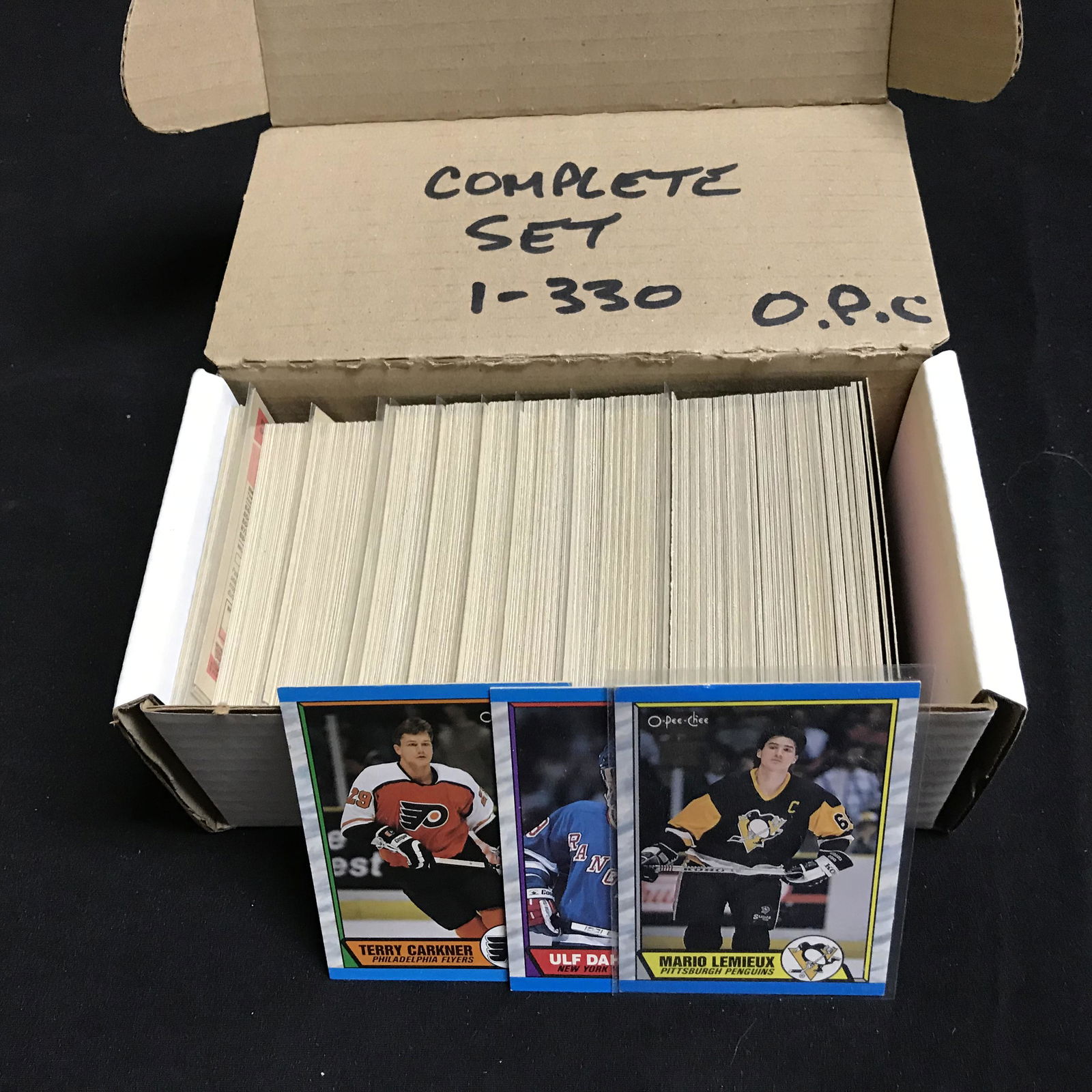1989-90 O-PEE-CHEE HOCKEY CARD SET (COMPLETE) #1-330 (1 of 1)