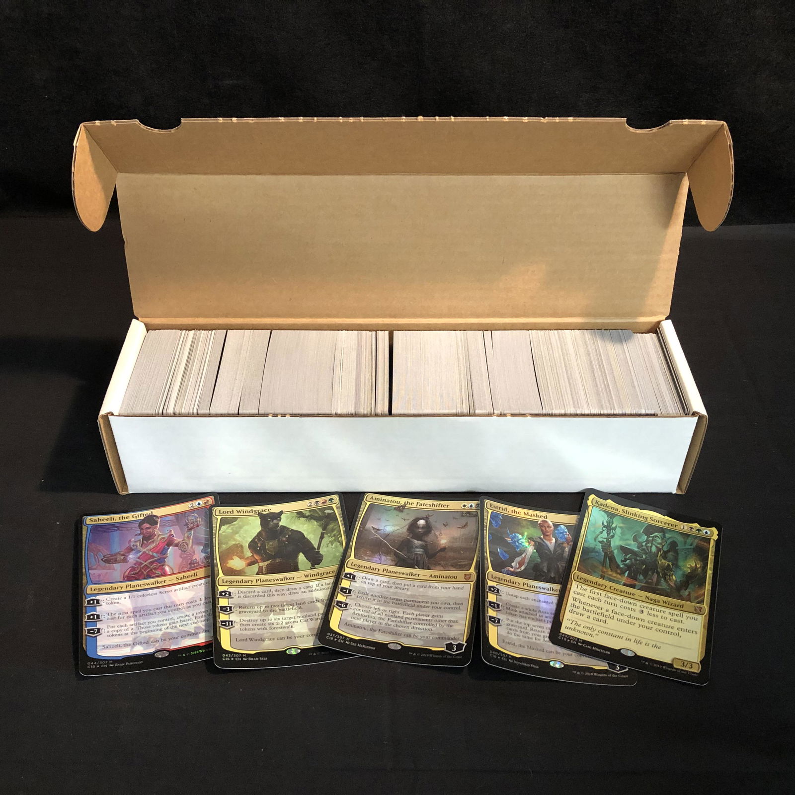 MAGIC THE GATHERING CARD LOT (1 of 2)