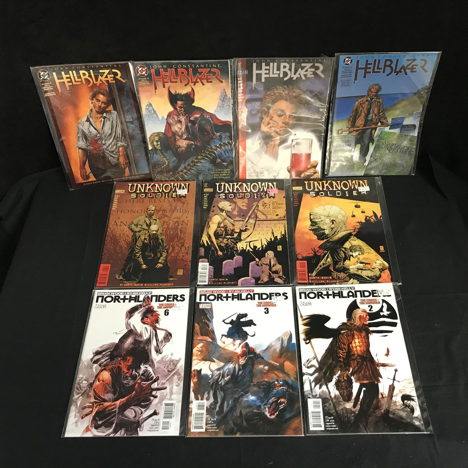 ASSORTED COMIC BOOK LOT (HELLBLAZER, UNKNOWN (1 of 1)