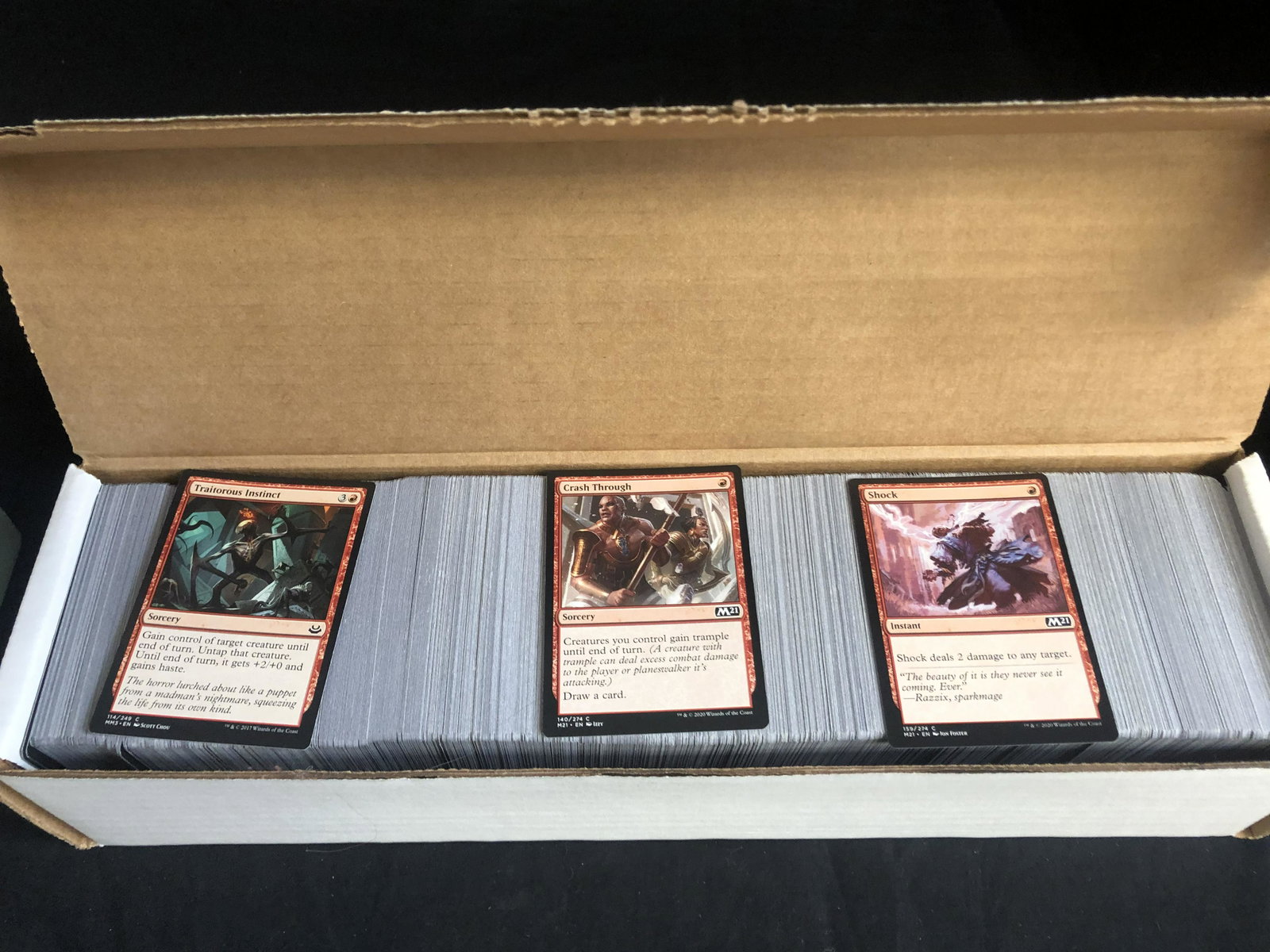 MAGIC THE GATHERING CARD LOT: MAGIC THE GATHERING CARD LOT