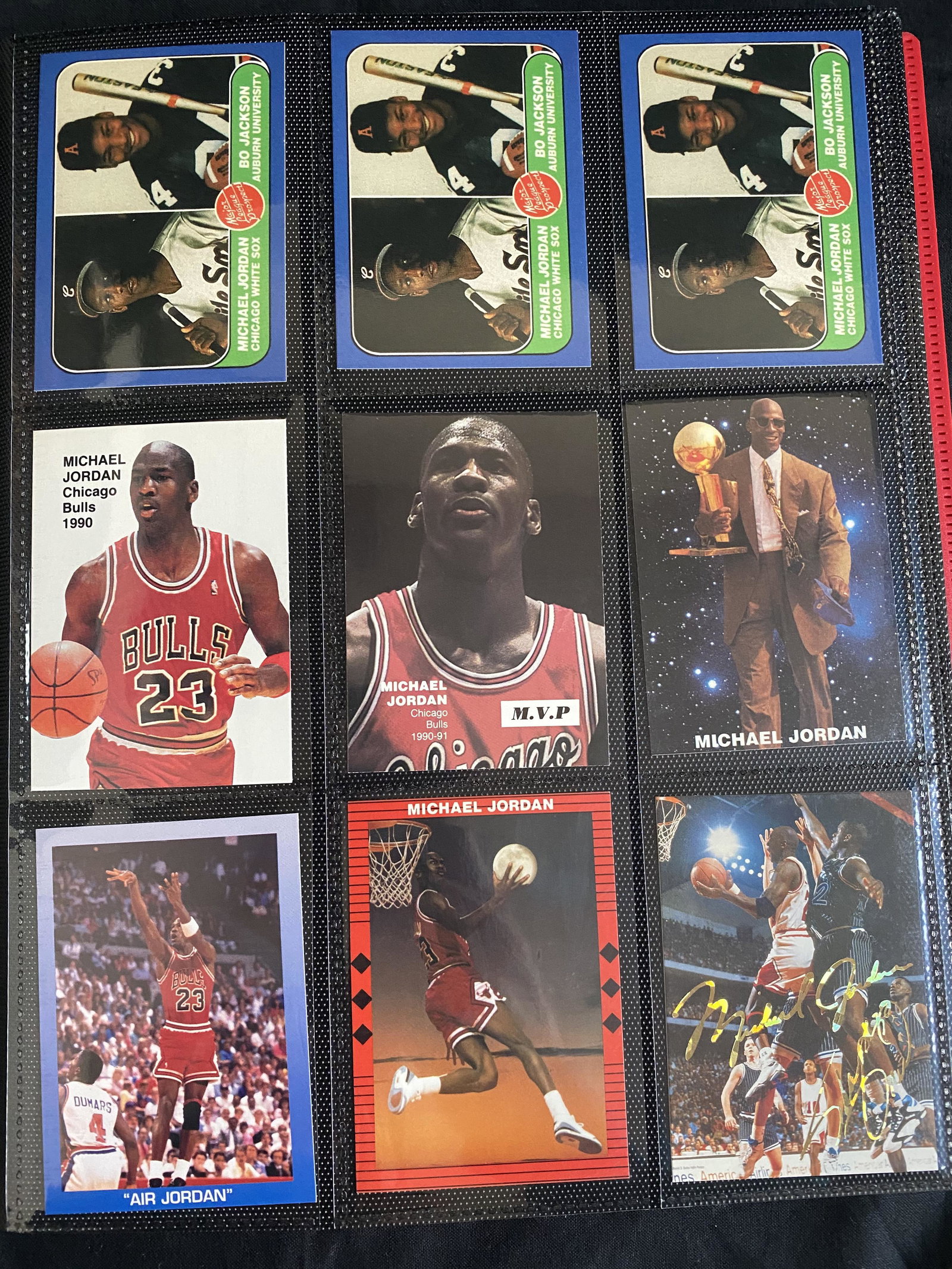 MICHAEL JORDAN SPORTS CARD LOT: MICHAEL JORDAN SPORTS CARD LOT
