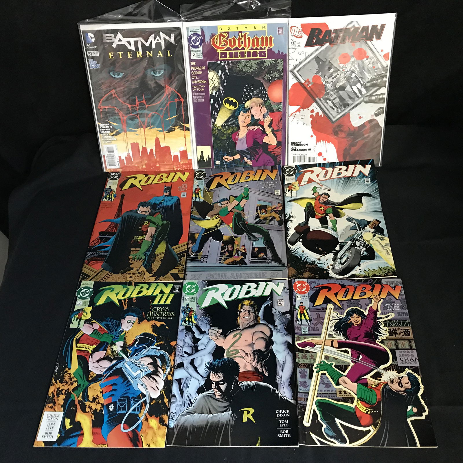 ASSORTED BATMAN/ ROBIN COMIC BOOK LOT (DC COMICS) (1 of 1)