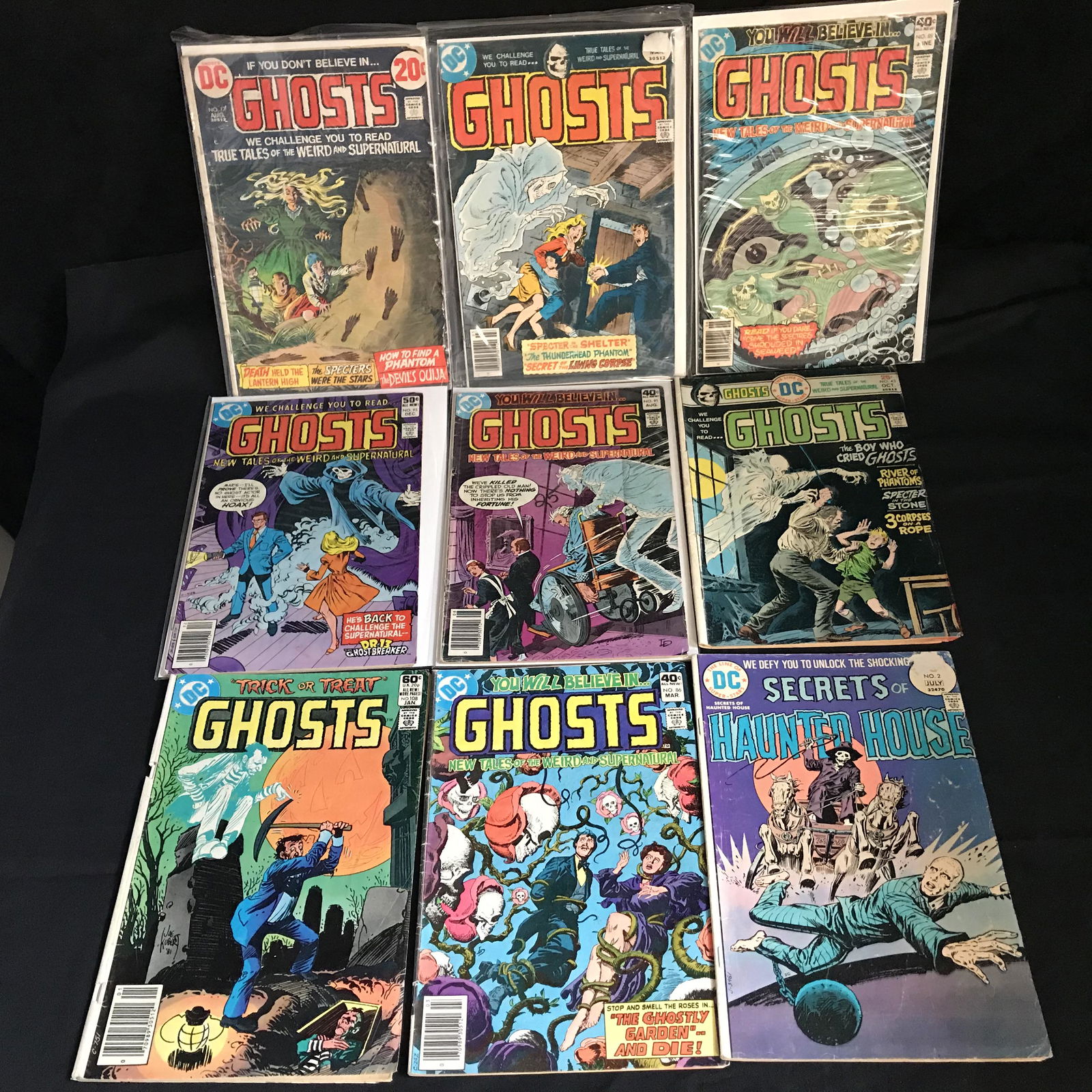 ASSORTED GHOSTS COMIC BOOK LOT (DC COMICS) (1 of 1)