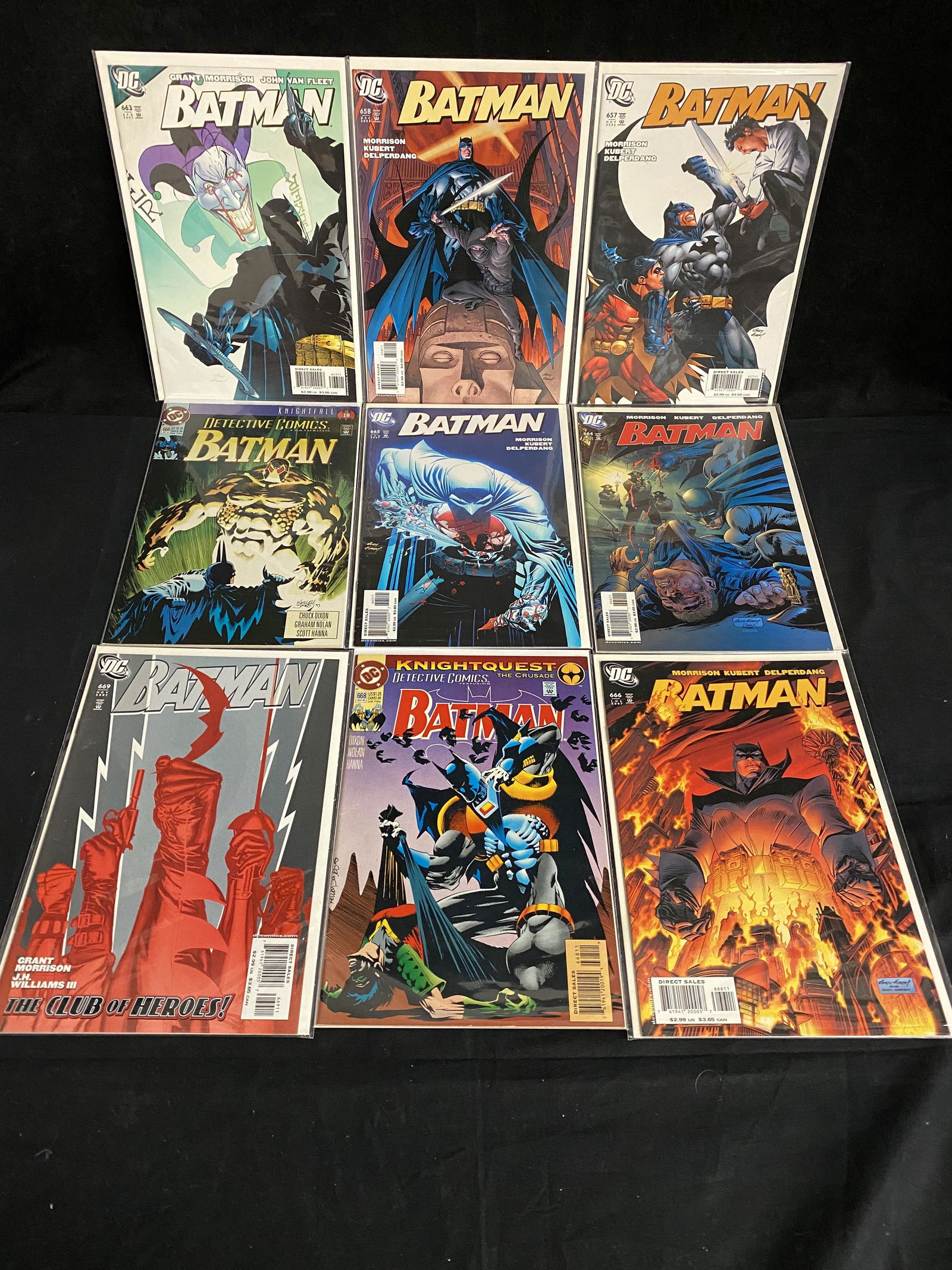 ASSORTED BATMAN COMIC BOOK LOT (DC COMICS) (1 of 3)