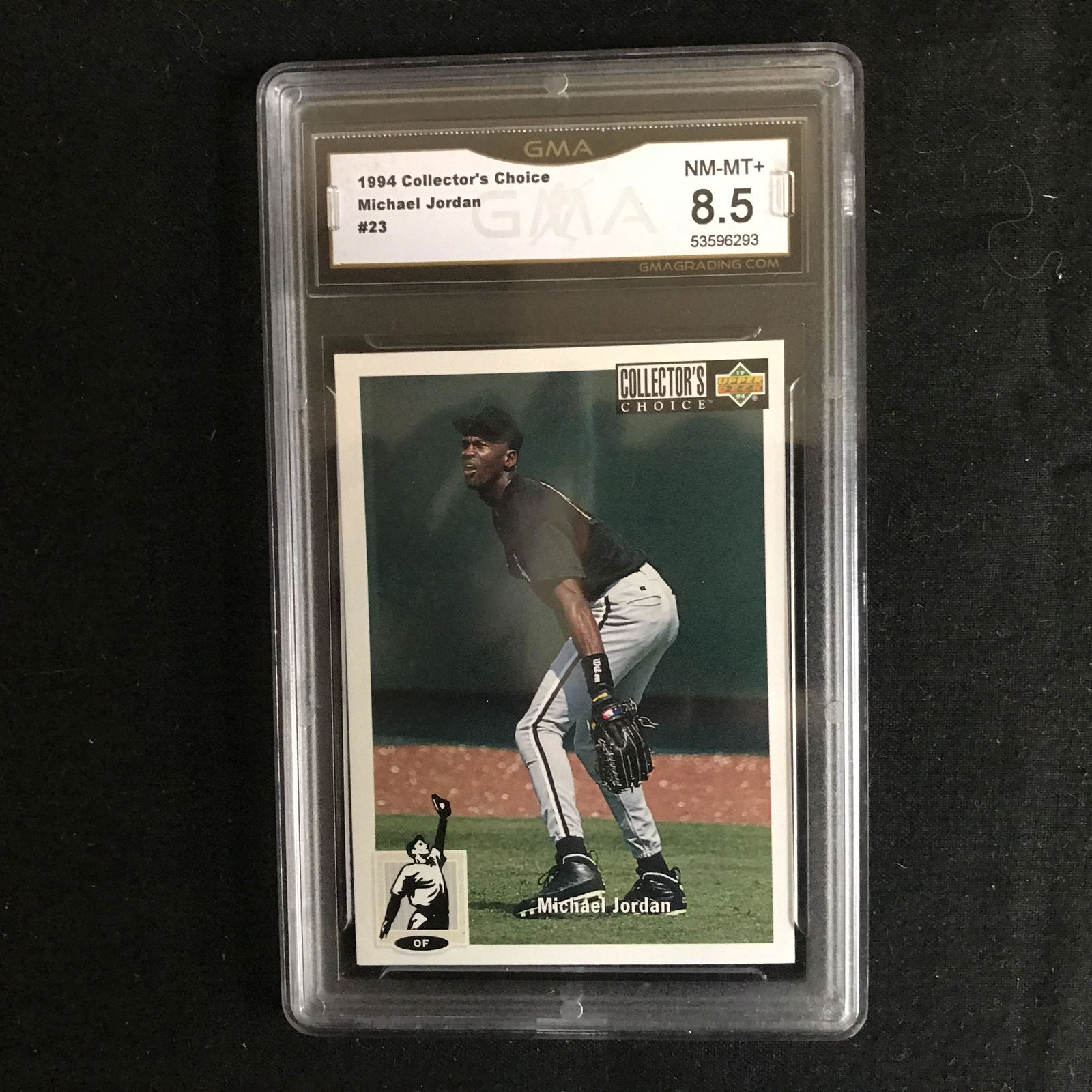 1994 COLLECTOR'S CHOICE MICHAEL JORDAN #23 (GMA NM-MT+ (1 of 1)