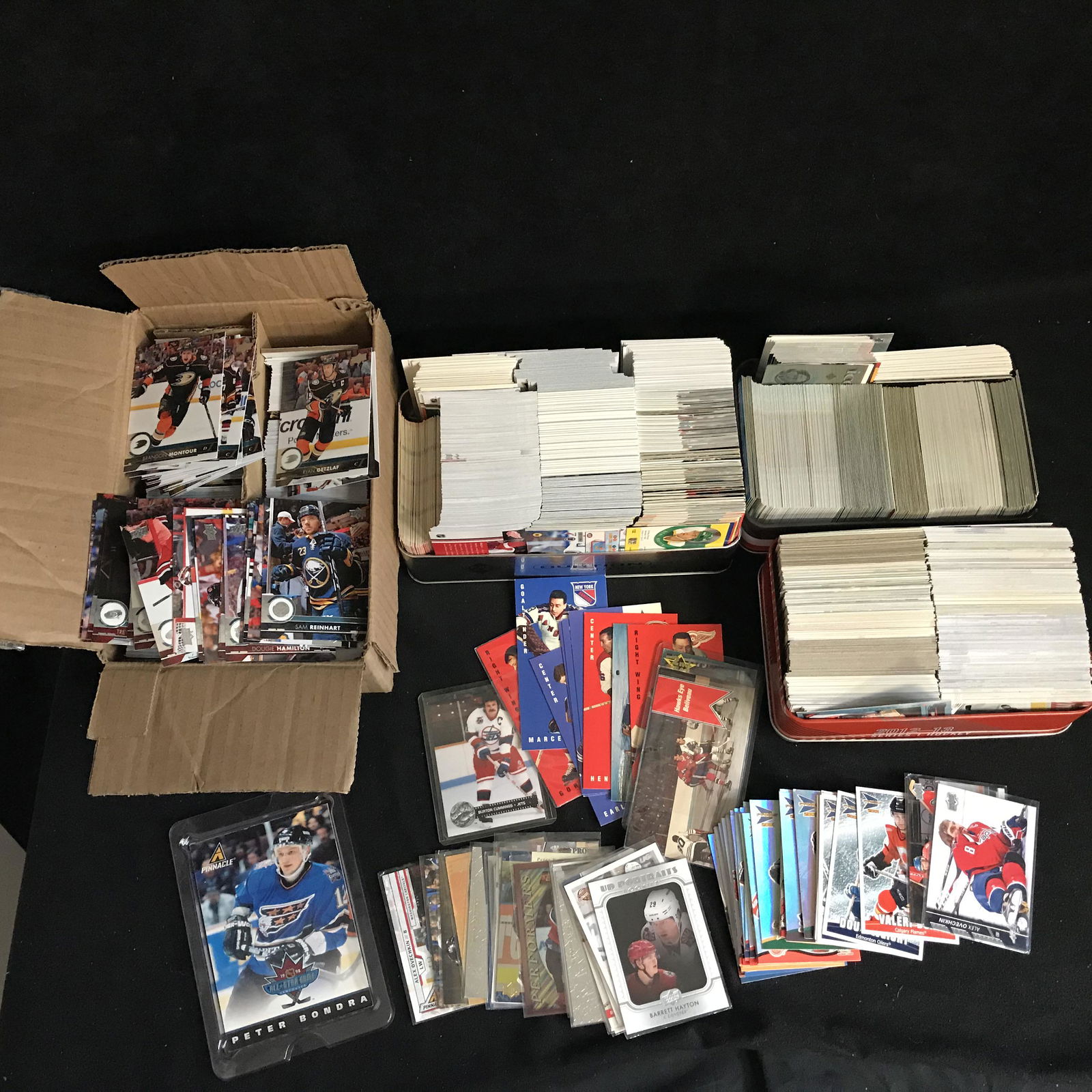 ASSORTED HOCKEY TRADING CARDS LOT (1 of 1)