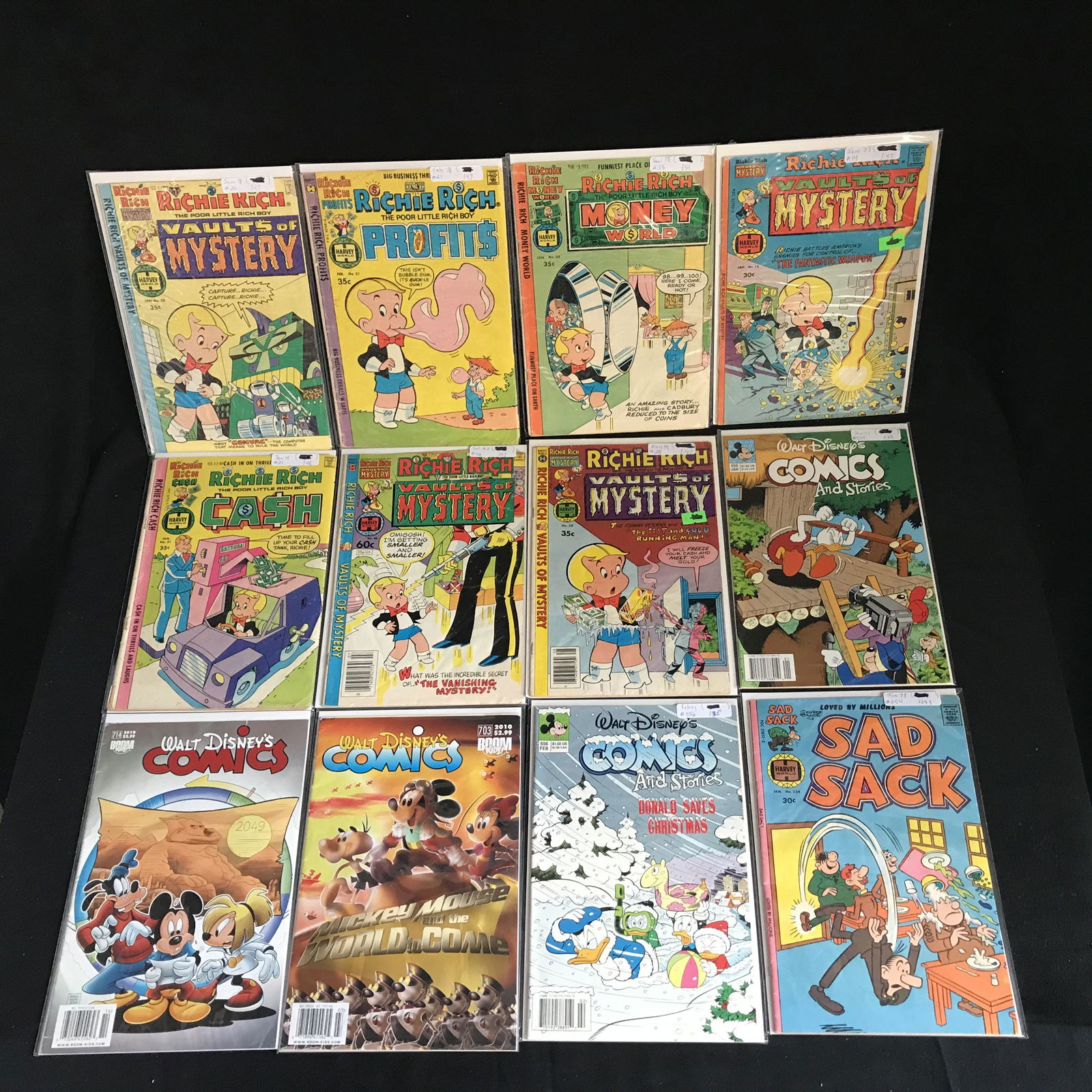 RICHIE RICH/ WALT DISNEY COMIC BOOK LOT (1 of 1)