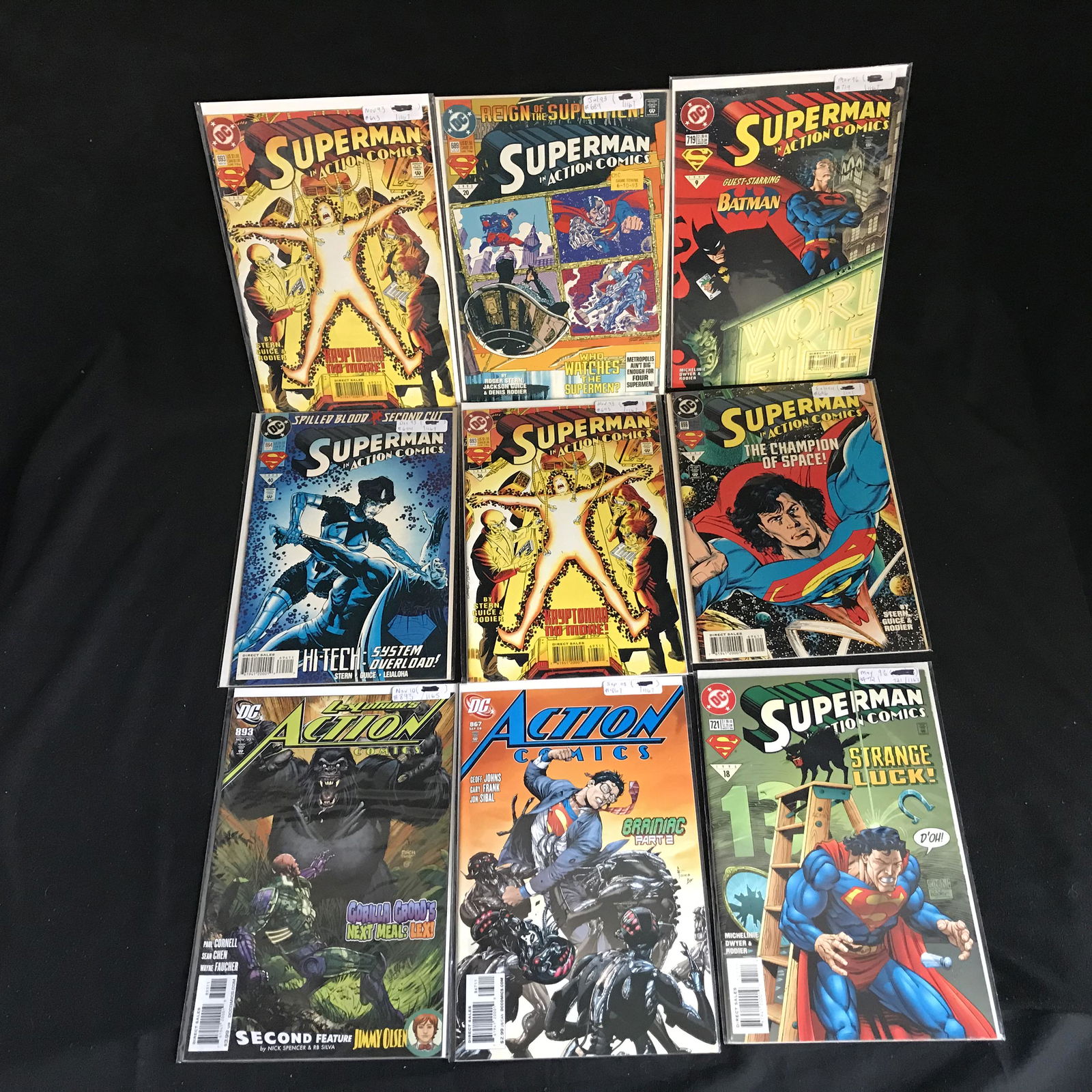 ACTION COMICS/ SUPERMAN COMIC BOOK LOT (1 of 1)