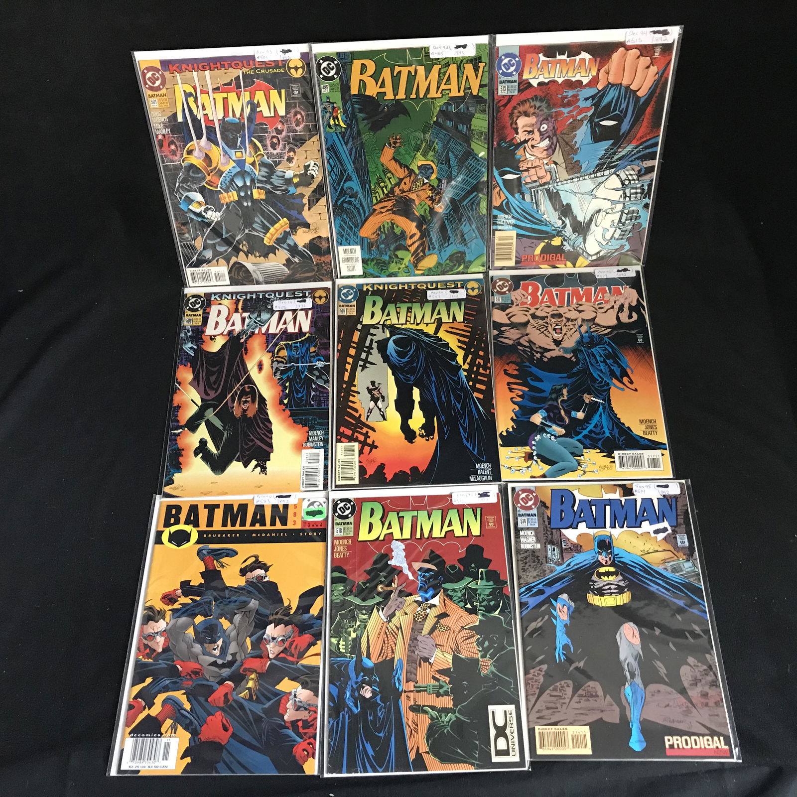 ASSORTED BATMAN COMIC BOOK LOT (1 of 1)
