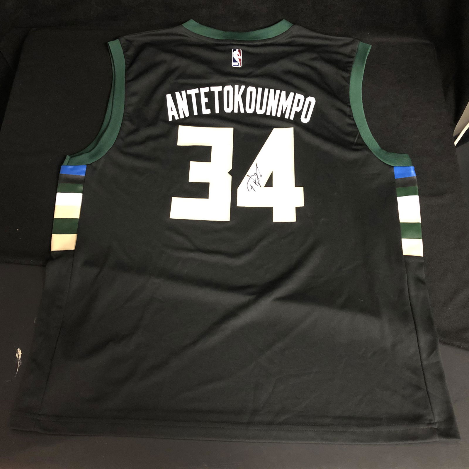 Giannis Antetokounmpo Signed Jersey (STEINER COA) (1 of 4)