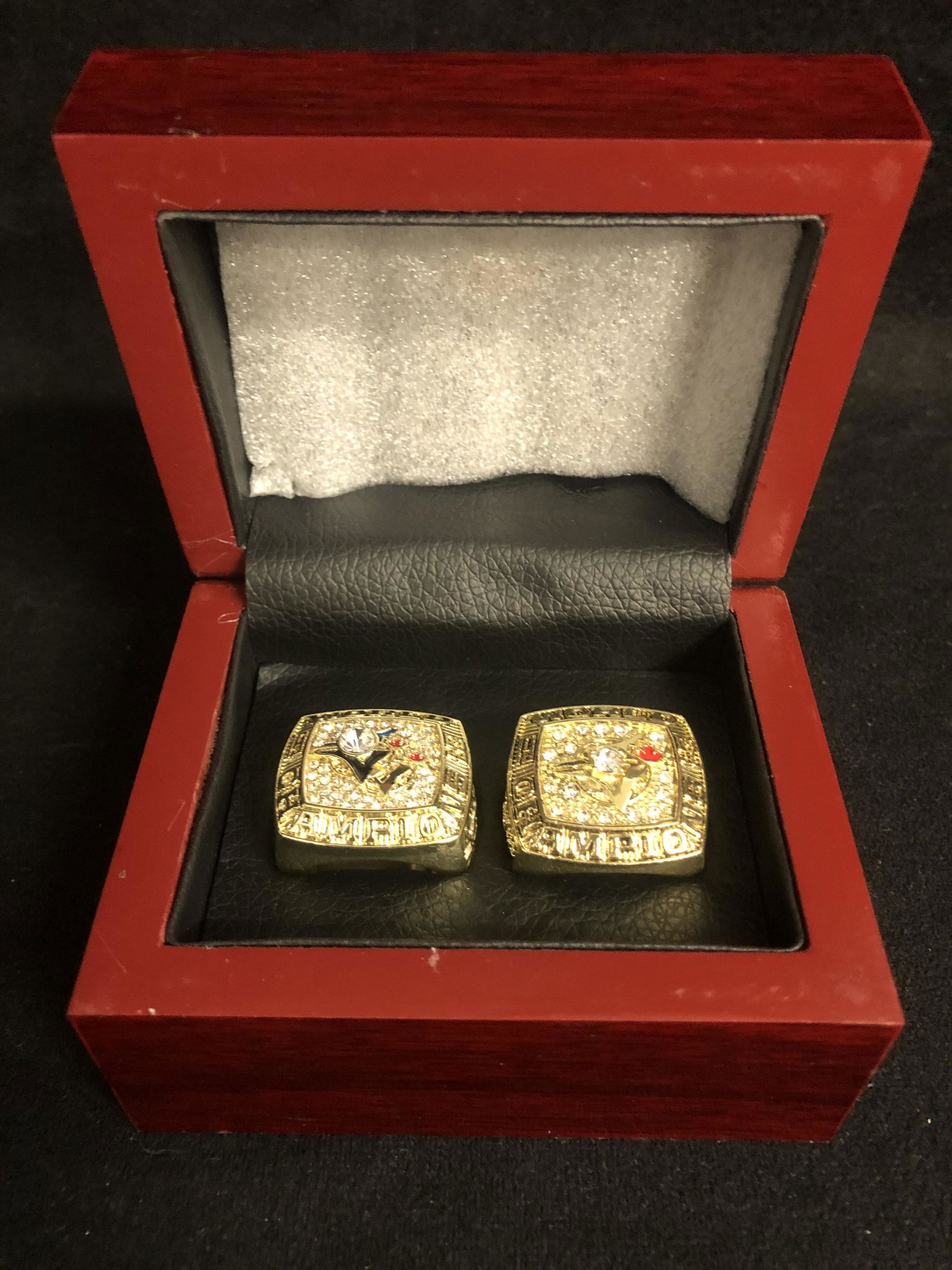 1992/1993 Toronto Blue Jays World Series Replica Champi (1 of 3)