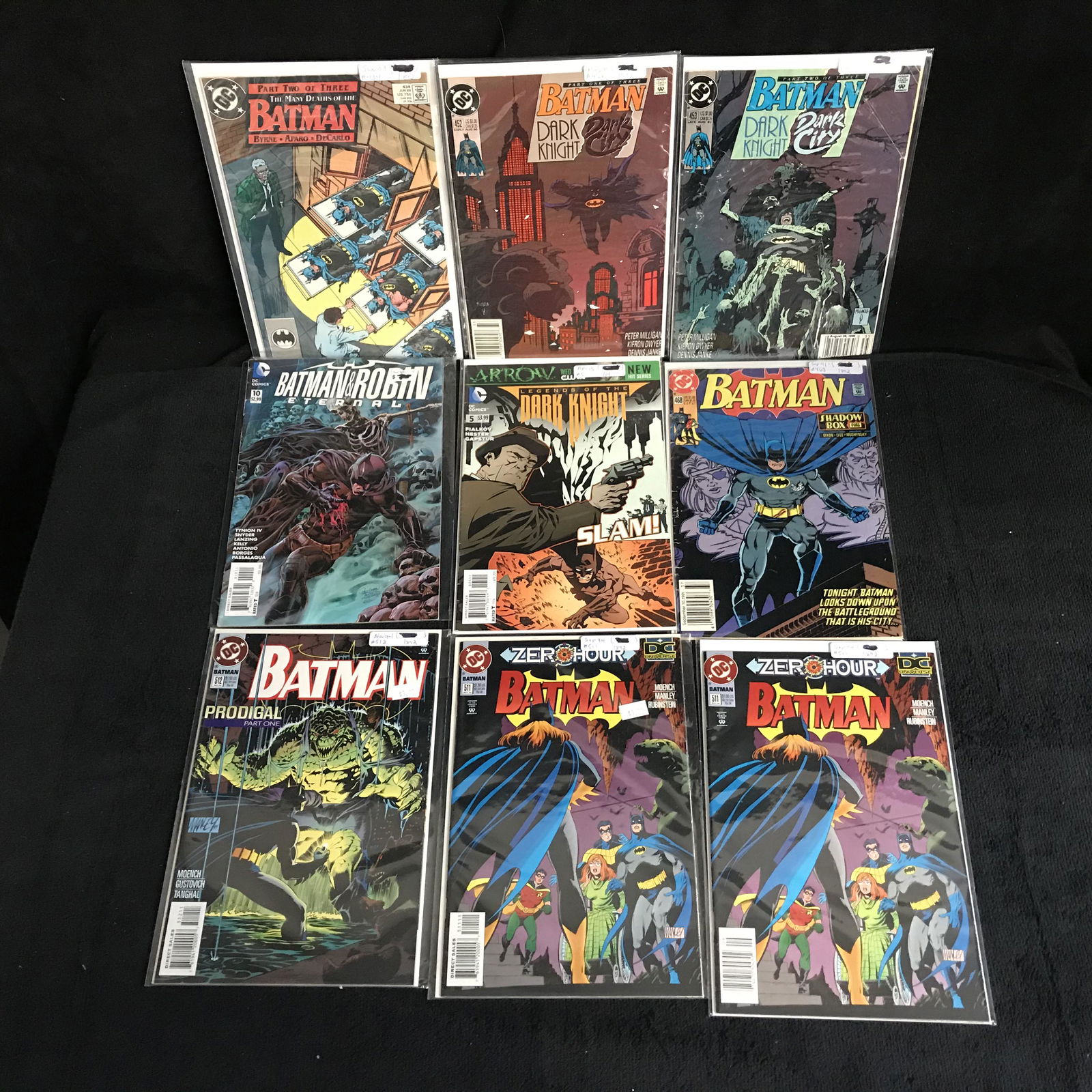 ASSORTED BATMAN COMIC BOOK LOT (DC COMICS) (1 of 1)