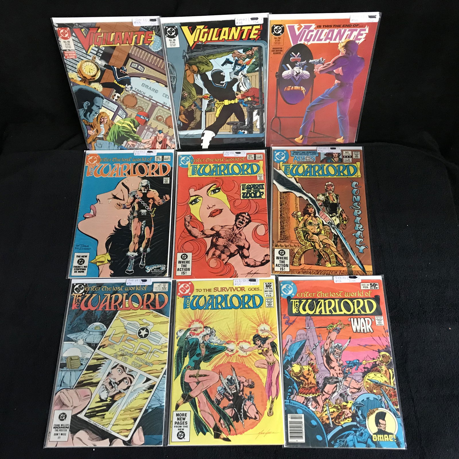 THE WARLORD COMIC BOOK LOT (DC COMICS) (1 of 1)