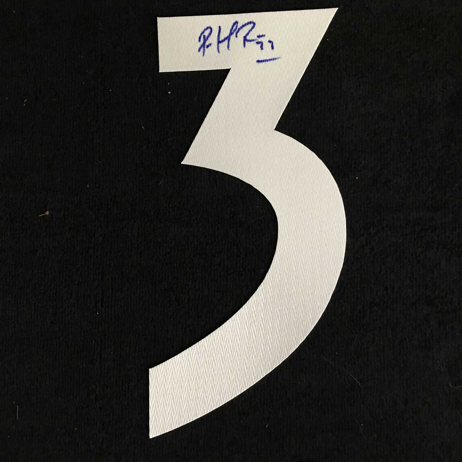 PATRICK ROY SIGNED JERSEY NUMBER (1 of 2)