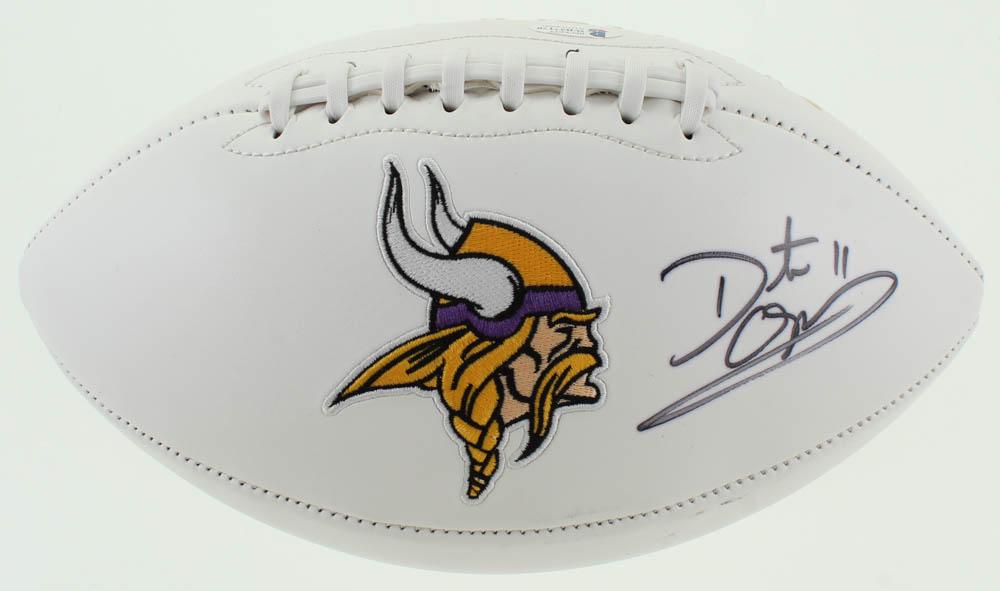 Daunte Culpepper Signed Vikings Logo Football (Beckett: Daunte Culpepper Signed Vikings Logo Football (Beckett COA