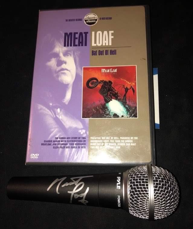 MEAT LOAF SIGNED MICROPHONE WITH BAT OUT OF HELL DVD (1 of 2)