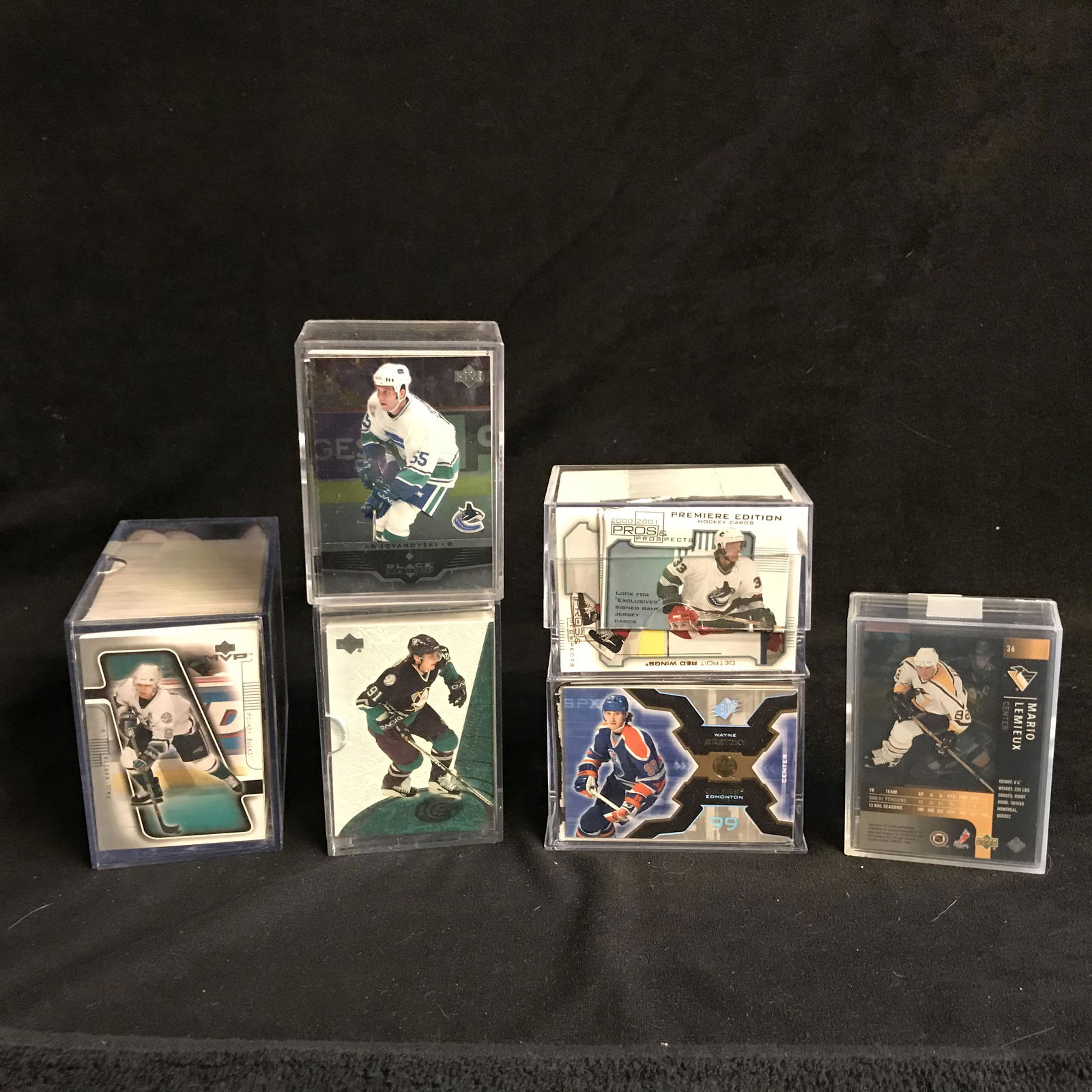 UPPER DECK HOCKEY CARD LOT (1 of 1)