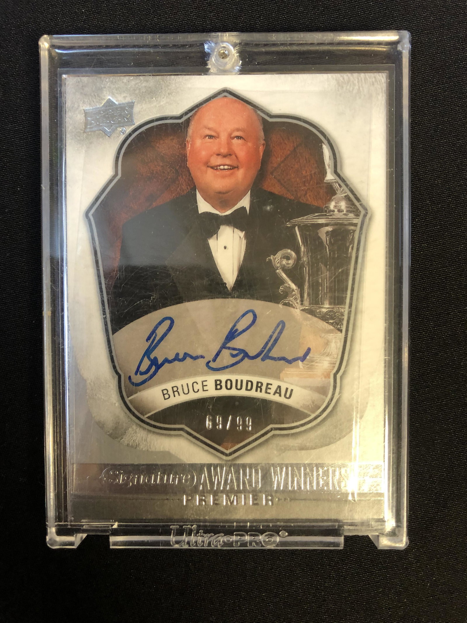 Bruce Boudreau 2017-18 Premier Signature Award Winners: Bruce Boudreau 2017-18 Premier Signature Award Winners 69/99