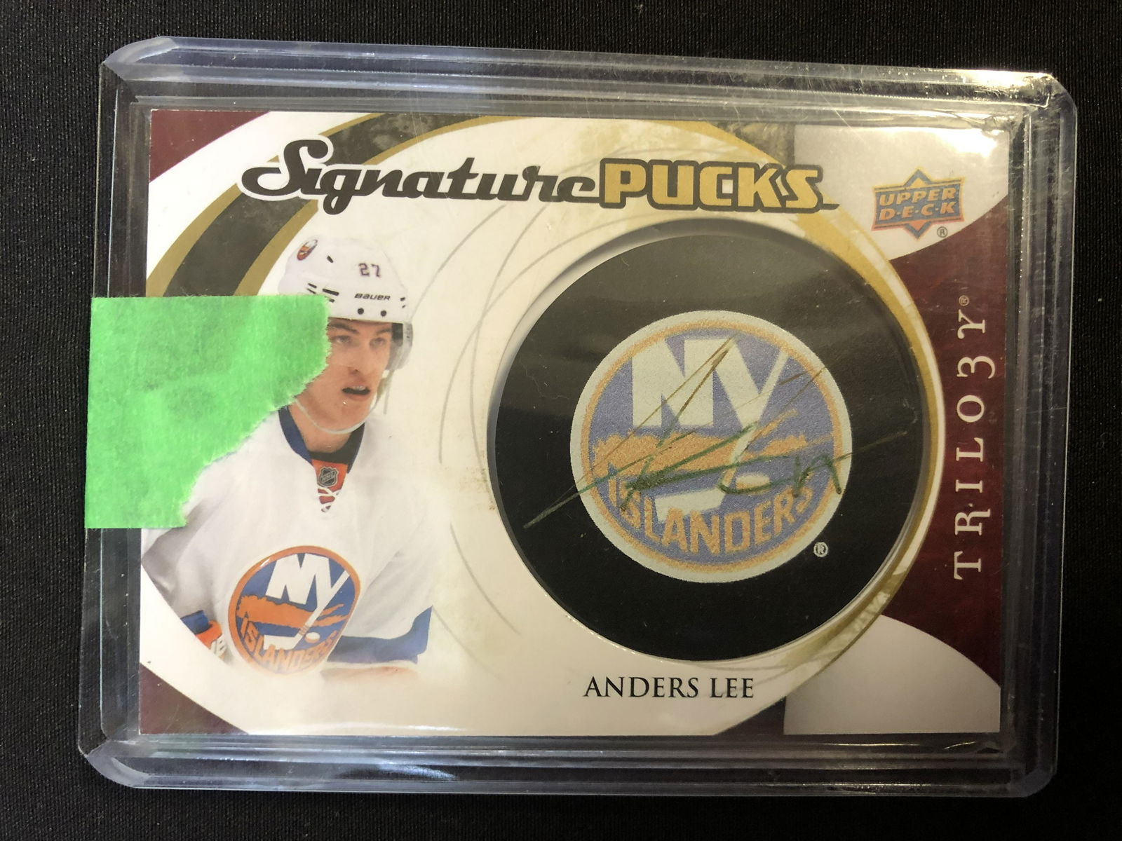 2015-16 Upper Deck Trilogy Signature Pucks Anders Lee (1 of 1)