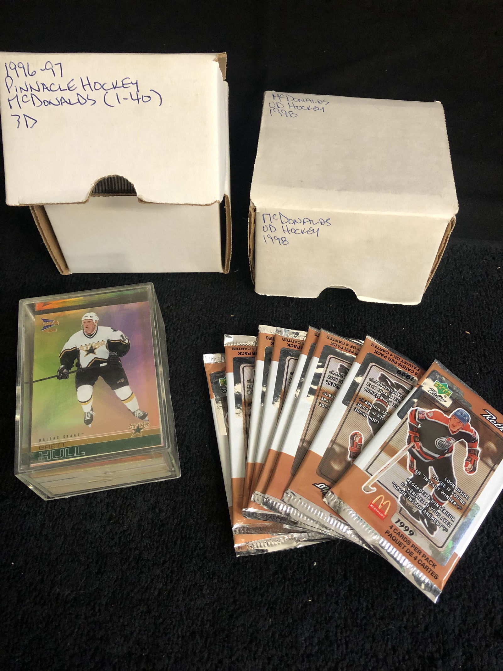 ASSORTED HOCKEY CARD LOT (1 of 1)