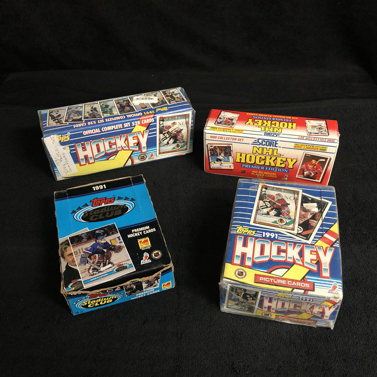 NHL TRADING CARD LOT (1 of 1)