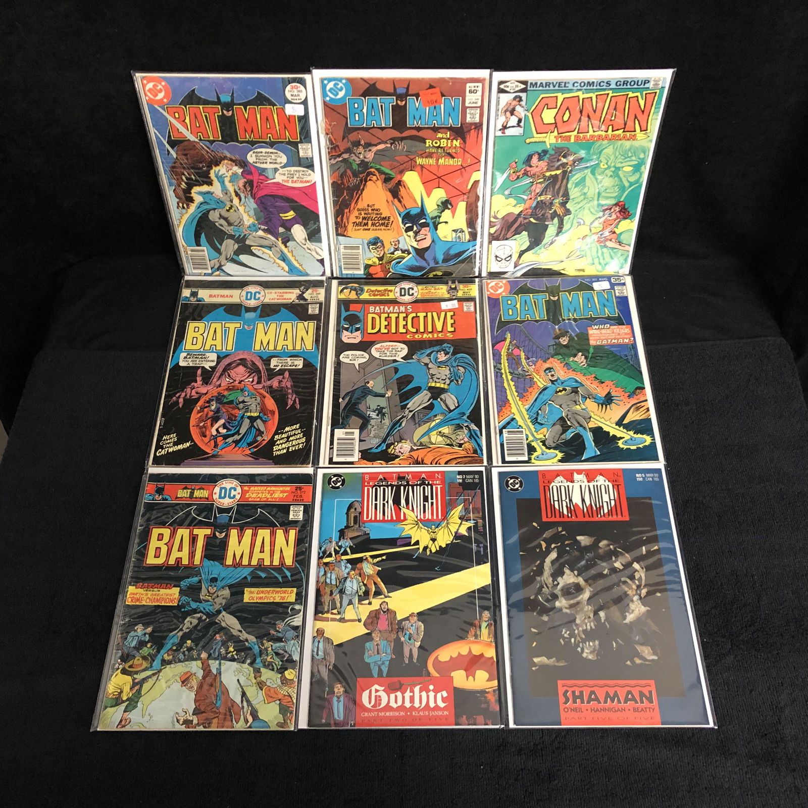 ASSORTED DC COMICS BOOK LOT (1 of 1)
