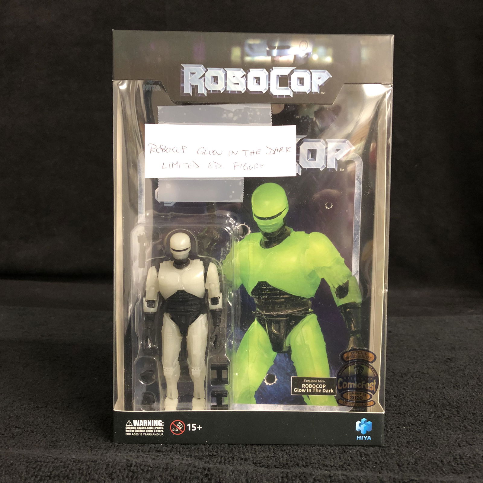 ROBO-COP "GLOW IN THE DARK" LIMITED EDITION ACTION (1 of 2)