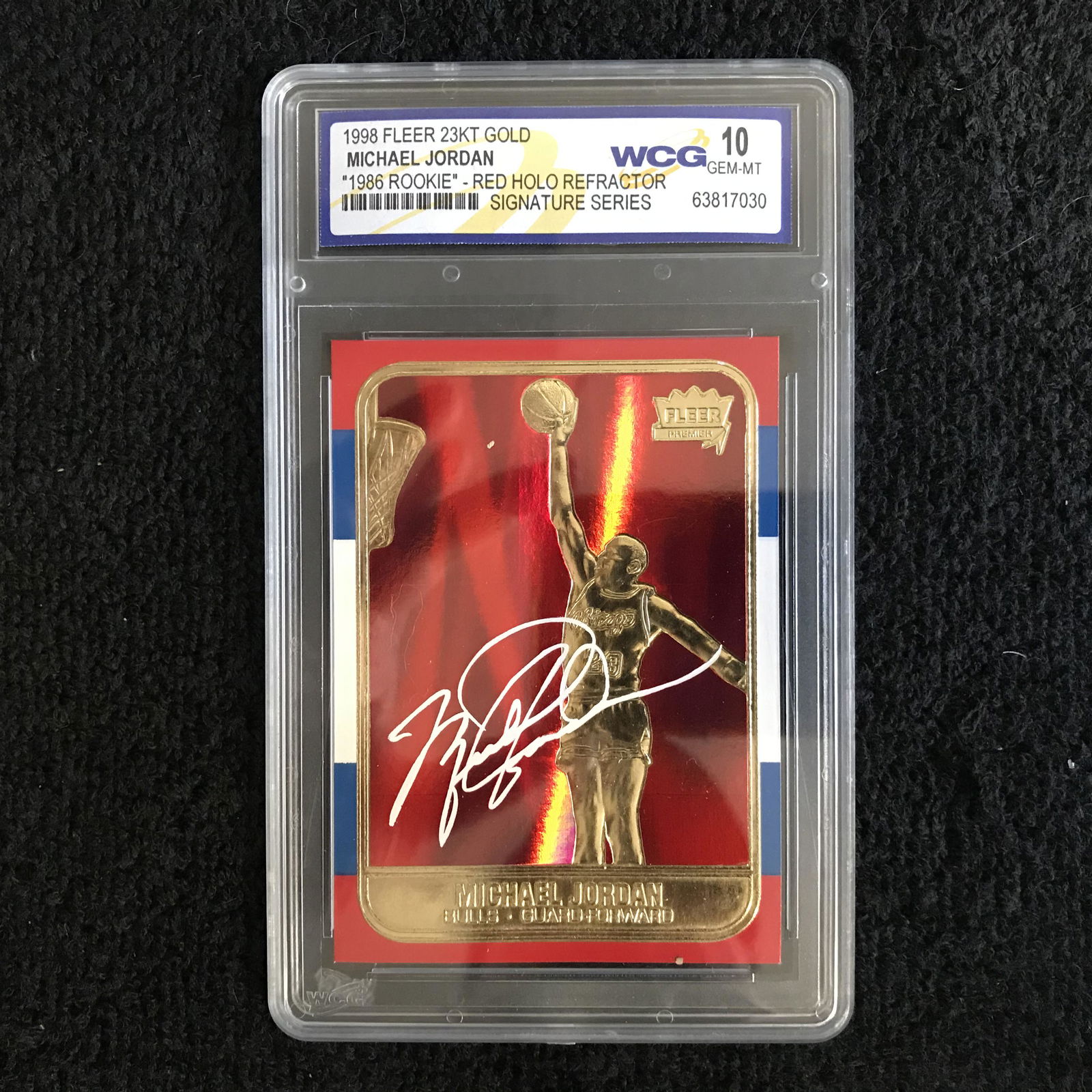 1998 FLEER 23KT GOLD MICHAEL JORDAN 1986 ROOKIE RED HOL (1 of 2)