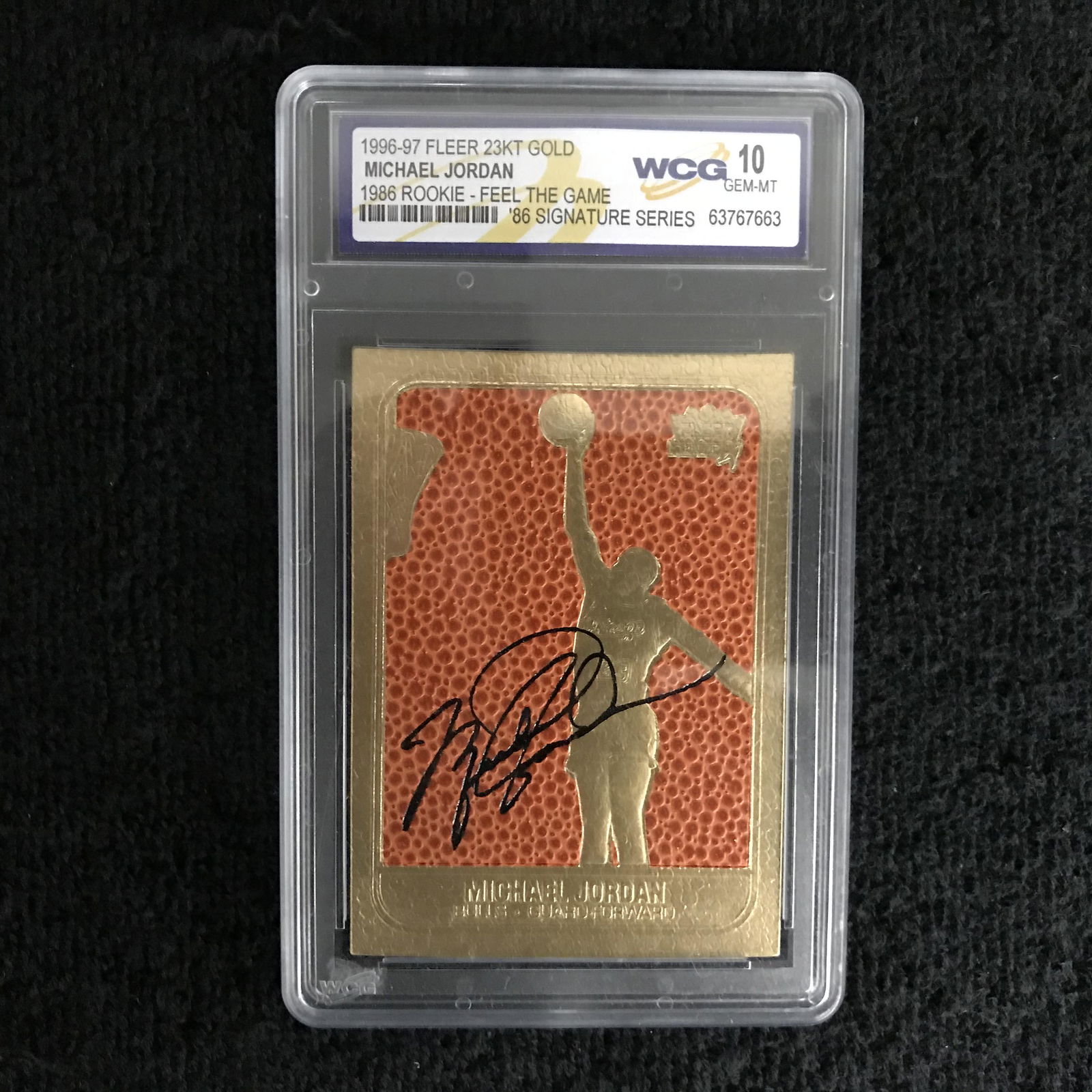 1996-97 FLEER 23KT GOLD MICHAEL JORDAN 1986 ROOKIE - (1 of 1)