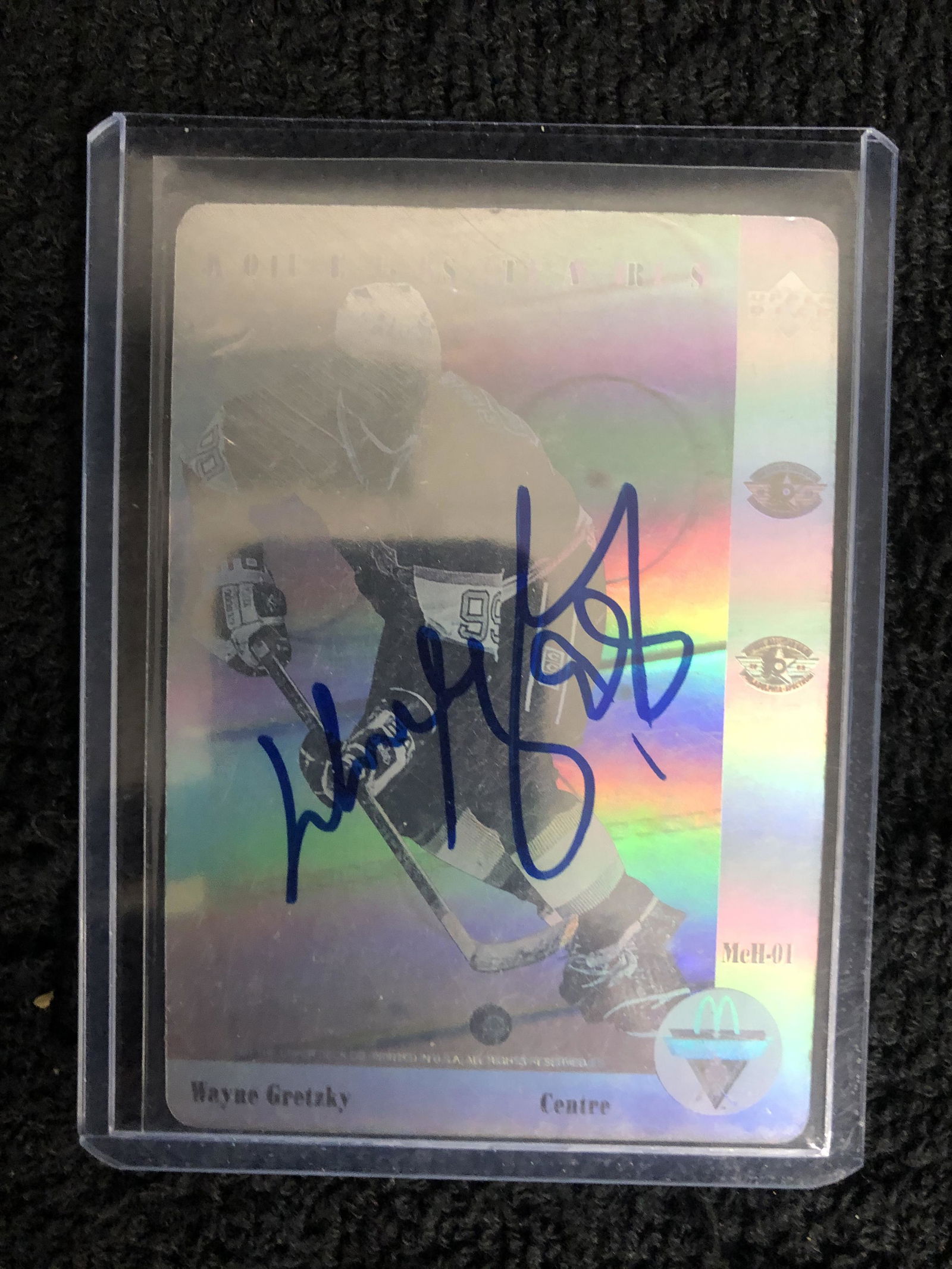 Signed Wayne Gretzky (Hockey Card) 1991-92 Upper Deck M (1 of 1)