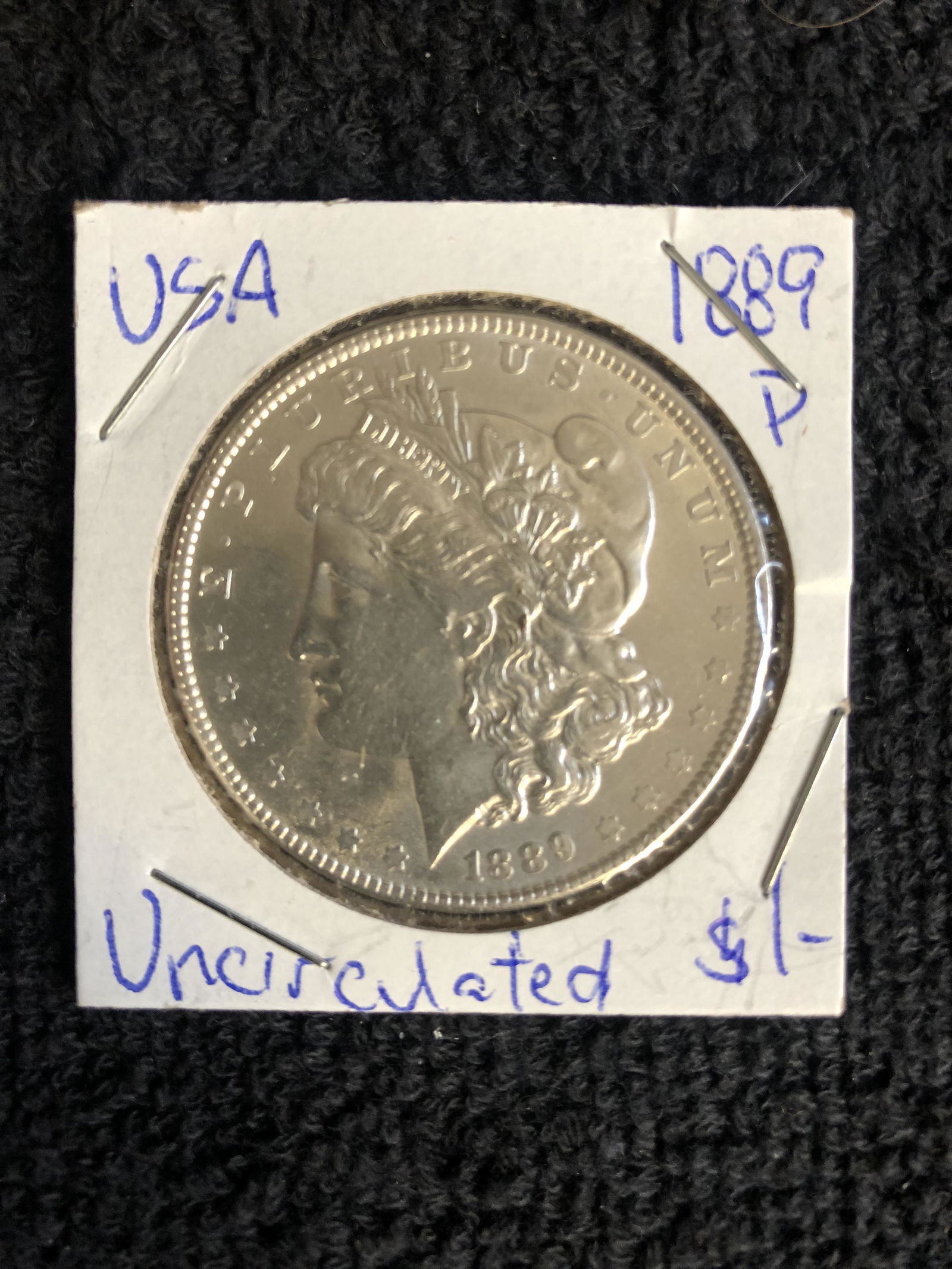 1889 USA MORGAN SILVER DOLLAR (UNCIRCULATED) (1 of 2)