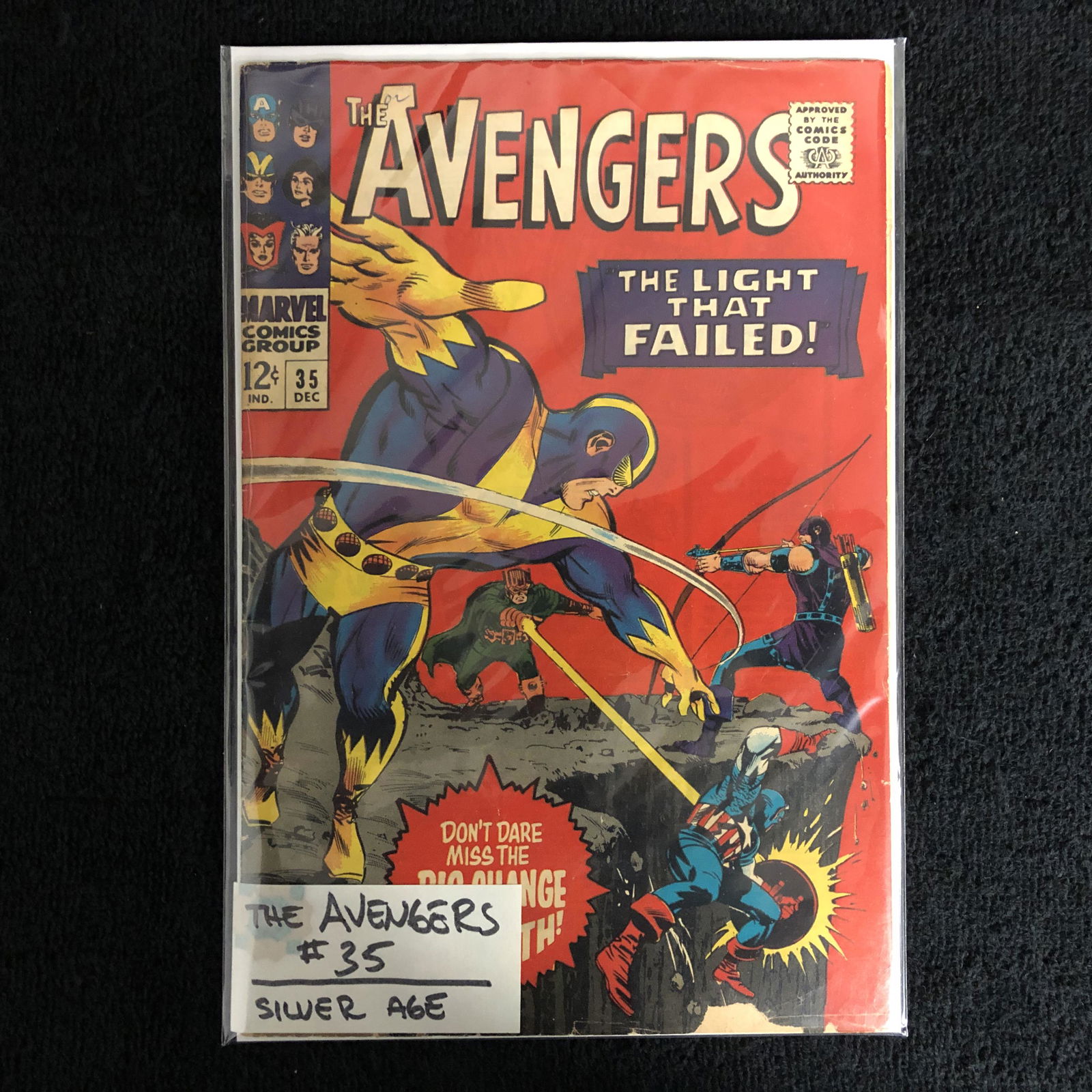 THE AVENGERS #35 (MARVEL COMICS) (1 of 1)