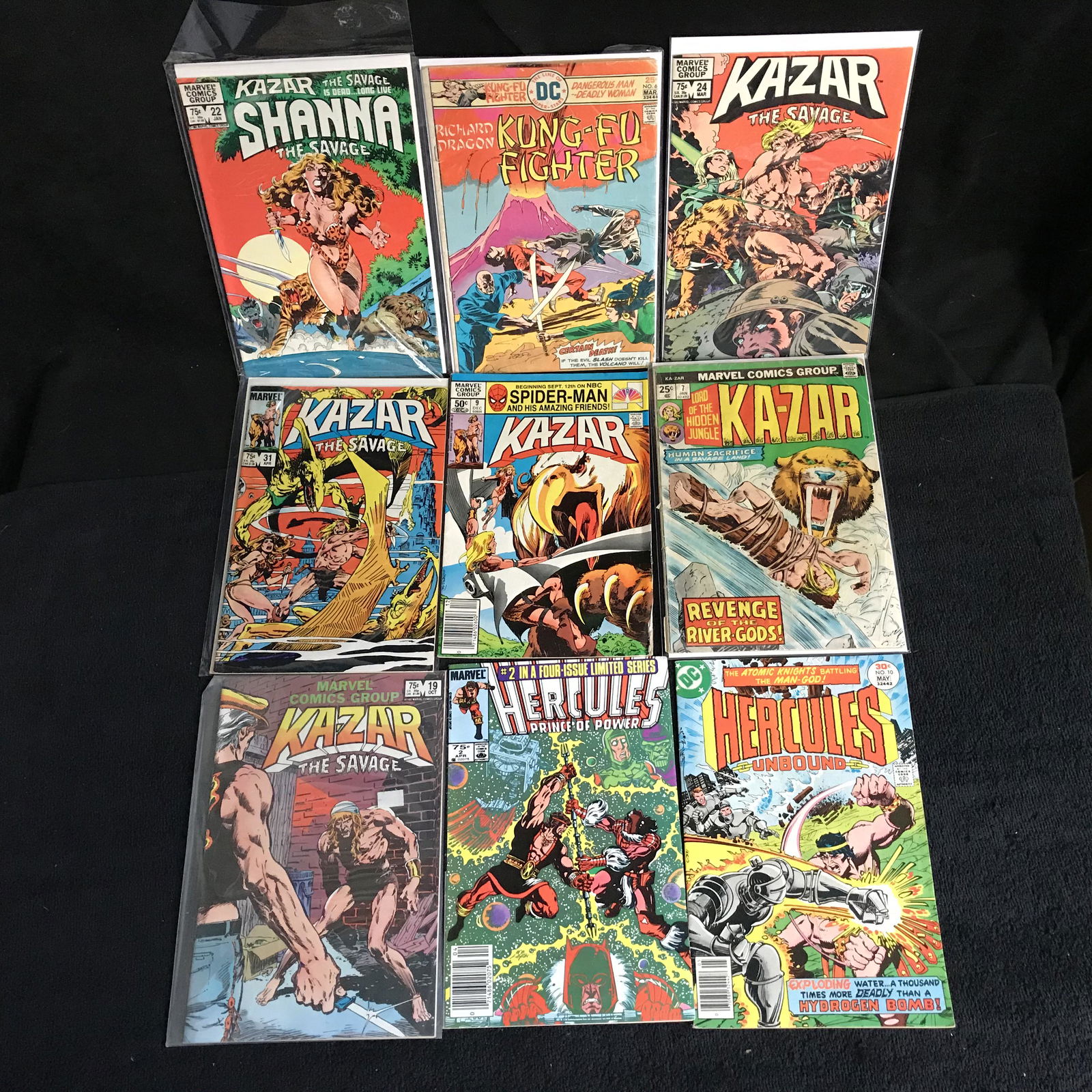 MARVEL/ DC COMICS BOOK LOT (1 of 1)