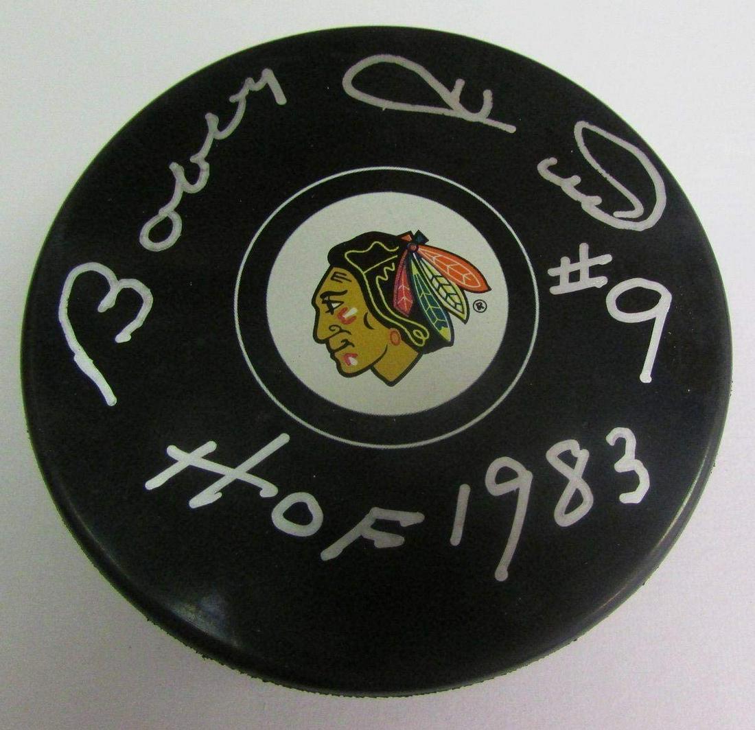 BOBBY HULL SIGNED CHICAGO BLACKHAWKS LOGO HOCKEY PUCK (1 of 1)