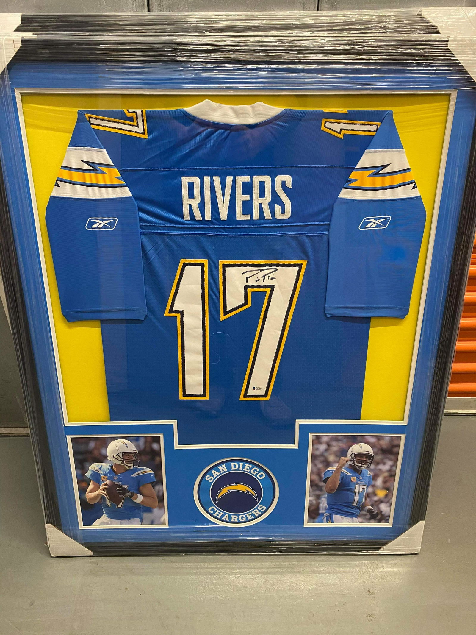 PHILIP RIVERS SIGNED LOS ANGELES CHARGERS FRAMED JERSEY (1 of 1)