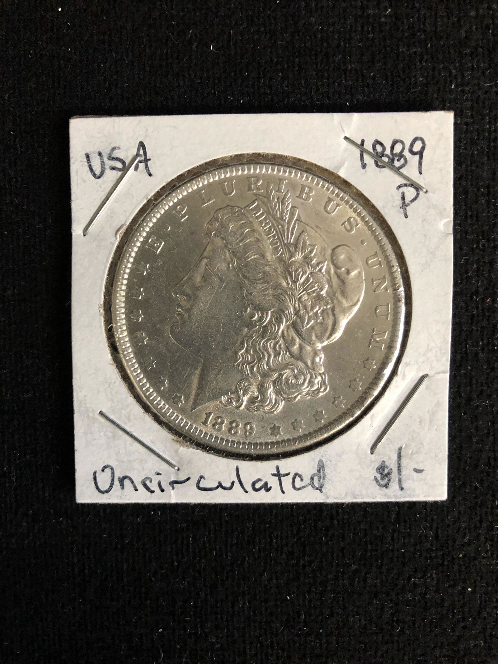 1889 USA MORGAN SILVER DOLLAR (PHILADELPHIA MINTED) UNC (1 of 2)