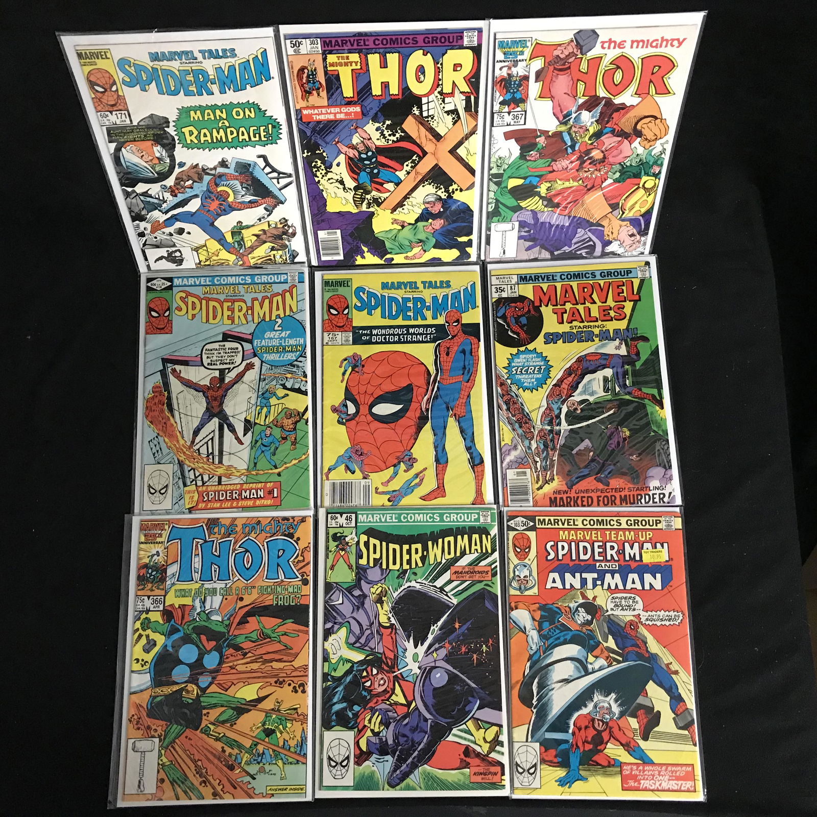 ASSORTED MARVEL COMICS BOOK LOT (1 of 1)
