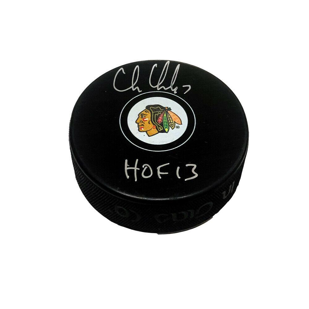 CHRIS CHELIOS SIGNED BLACKHAWKS LOGO HOCKEY PUCK W/HOF: CHRIS CHELIOS SIGNED BLACKHAWKS LOGO HOCKEY PUCK W/HOF 2013 (SCHWARTZ COA)