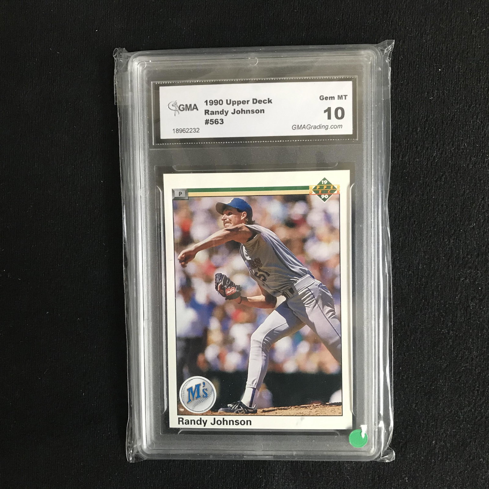 1990 UPPER DECK RANDY JOHNSON #563 (GEM MINT 10): 1990 UPPER DECK RANDY JOHNSON #563 (GEM MINT 10)