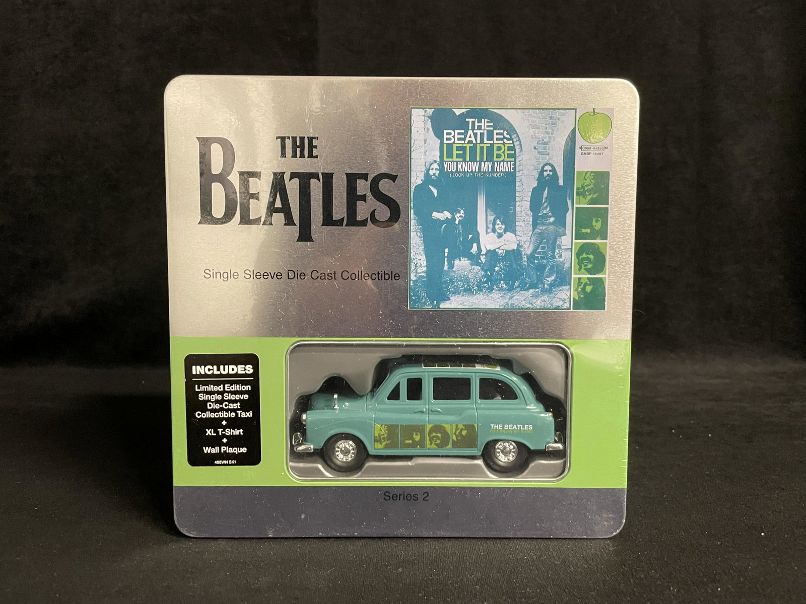 THE BEATLES SINGLE SLEEVE DIE-CAST COLLECTIBLE: THE BEATLES SINGLE SLEEVE DIE-CAST COLLECTIBLE