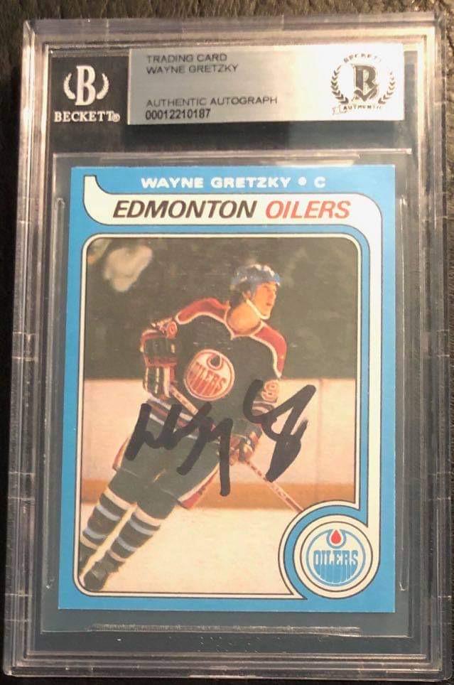 1979-80 O-PEE-CHEE #18 WAYNE GRETZKY AUTO (BGS) (1 of 2)